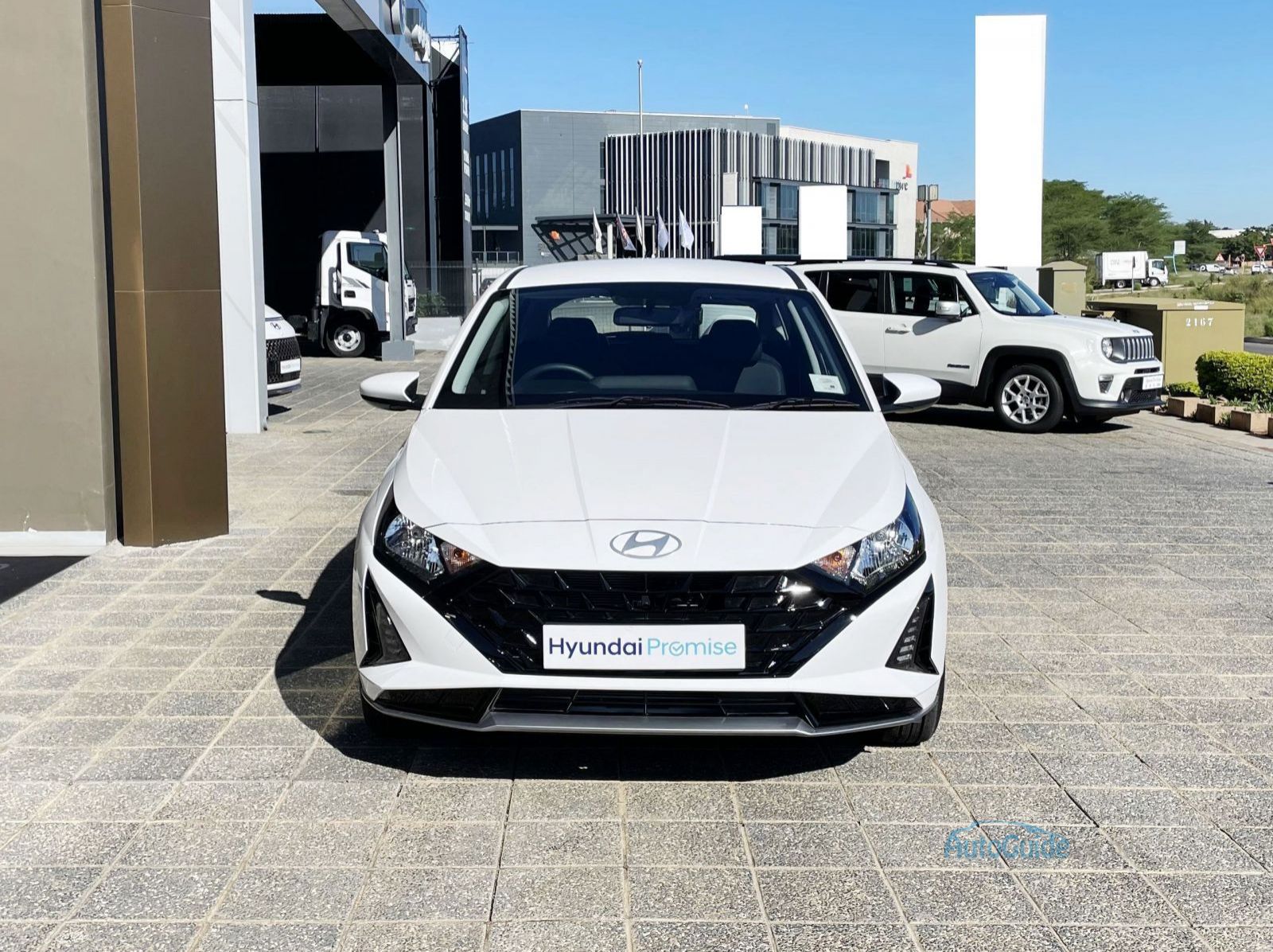 2025 Hyundai i20 pictures