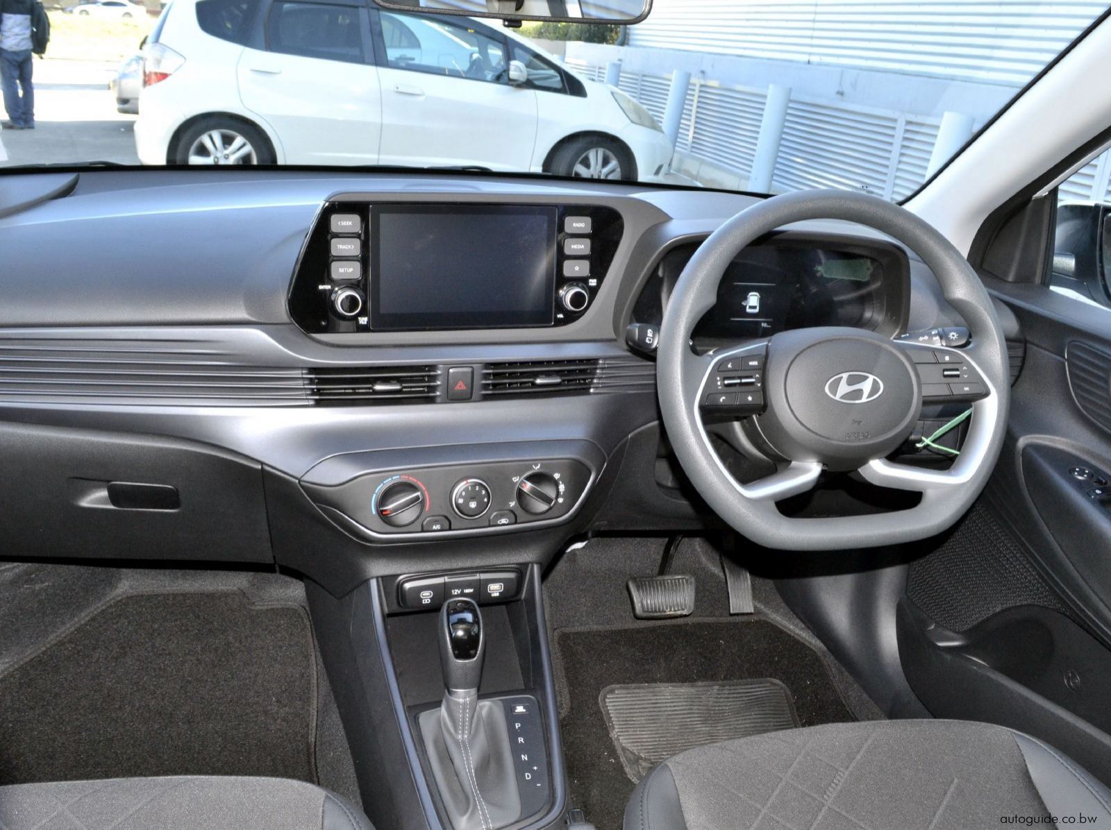 2025 Hyundai i20 pictures