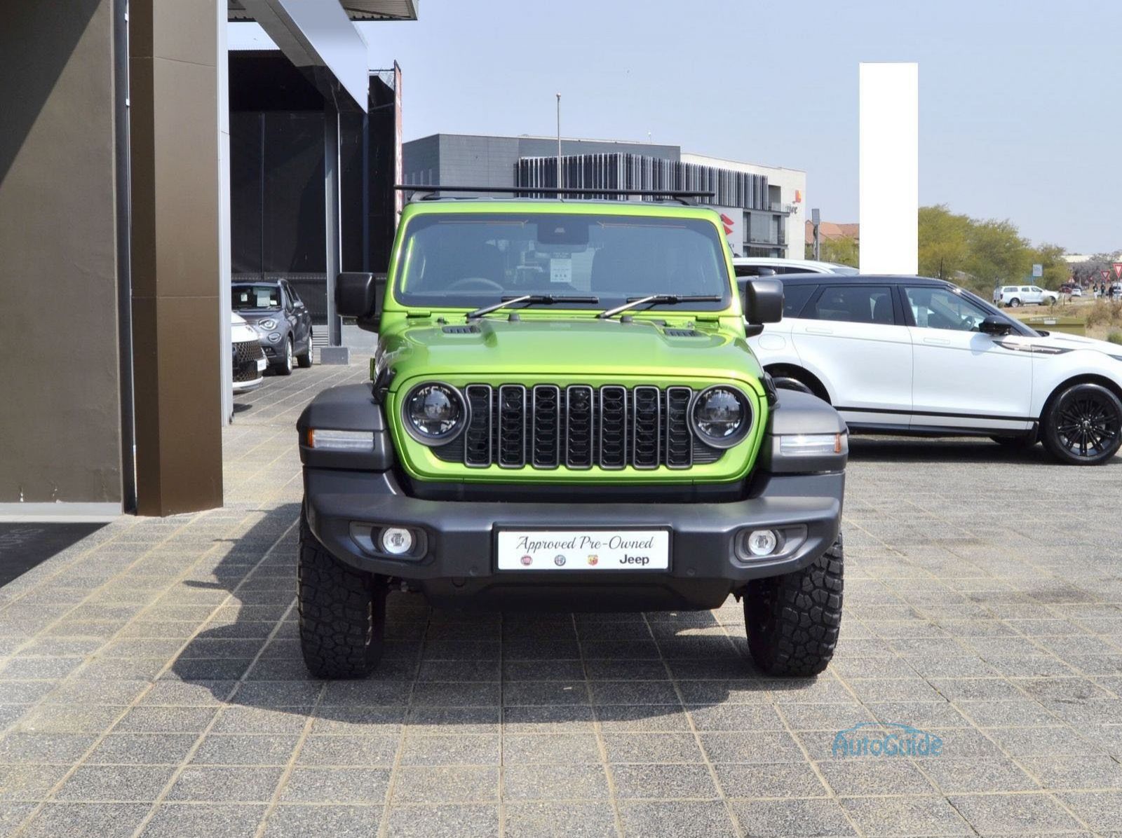 2025 Jeep Wrangler Rubicon pictures
