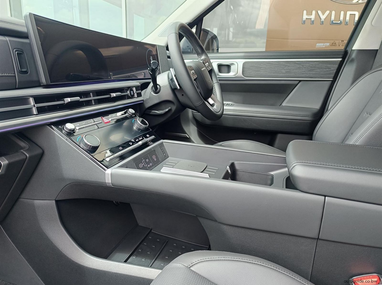2026 Hyundai Santa Fe Hybrid 1.5T pictures