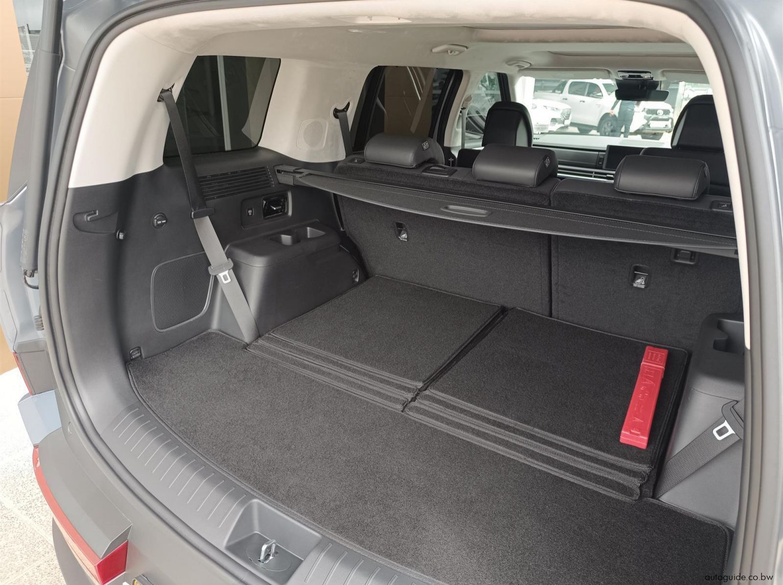 2026 Hyundai Santa Fe Hybrid 1.5T pictures