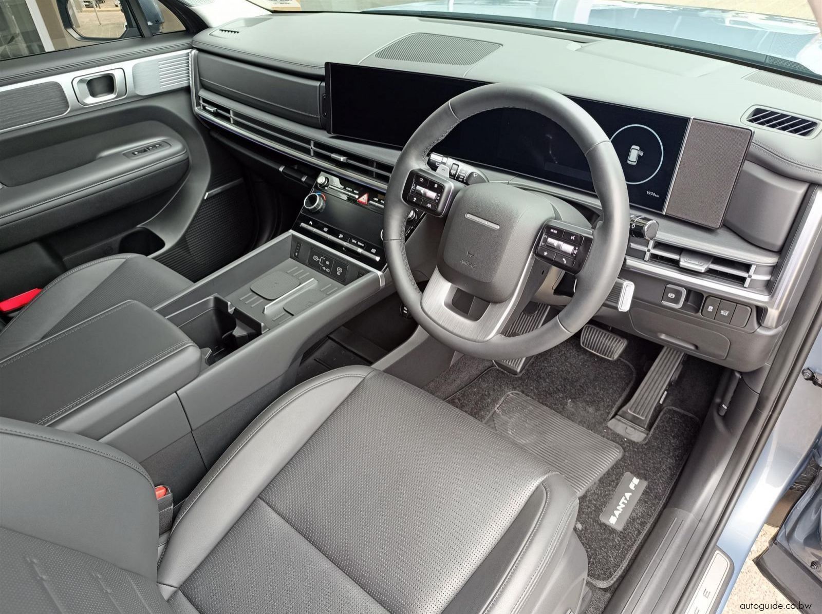 2026 Hyundai Santa Fe Hybrid 1.5T pictures