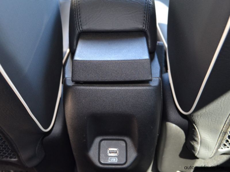 2022 Fiat 500 X pictures