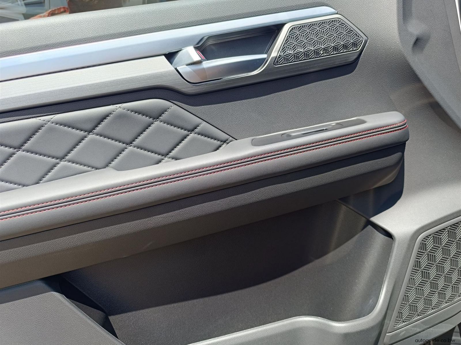 2026 JAC T9 CTi Super Lux P/U D/C A/T pictures