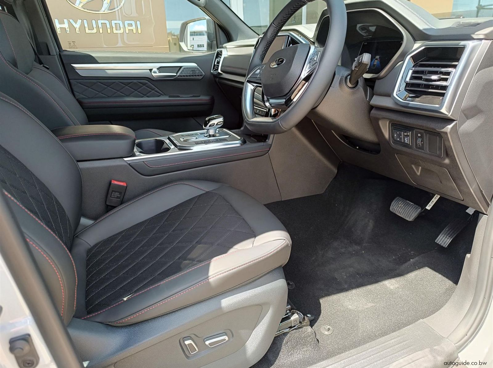 2026 JAC T9 CTi Super Lux P/U D/C A/T pictures