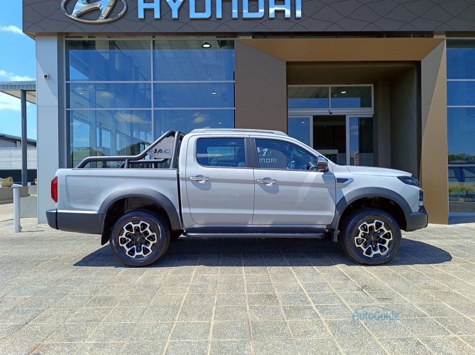 2026 JAC T9 CTi Super Lux P/U D/C A/T pictures