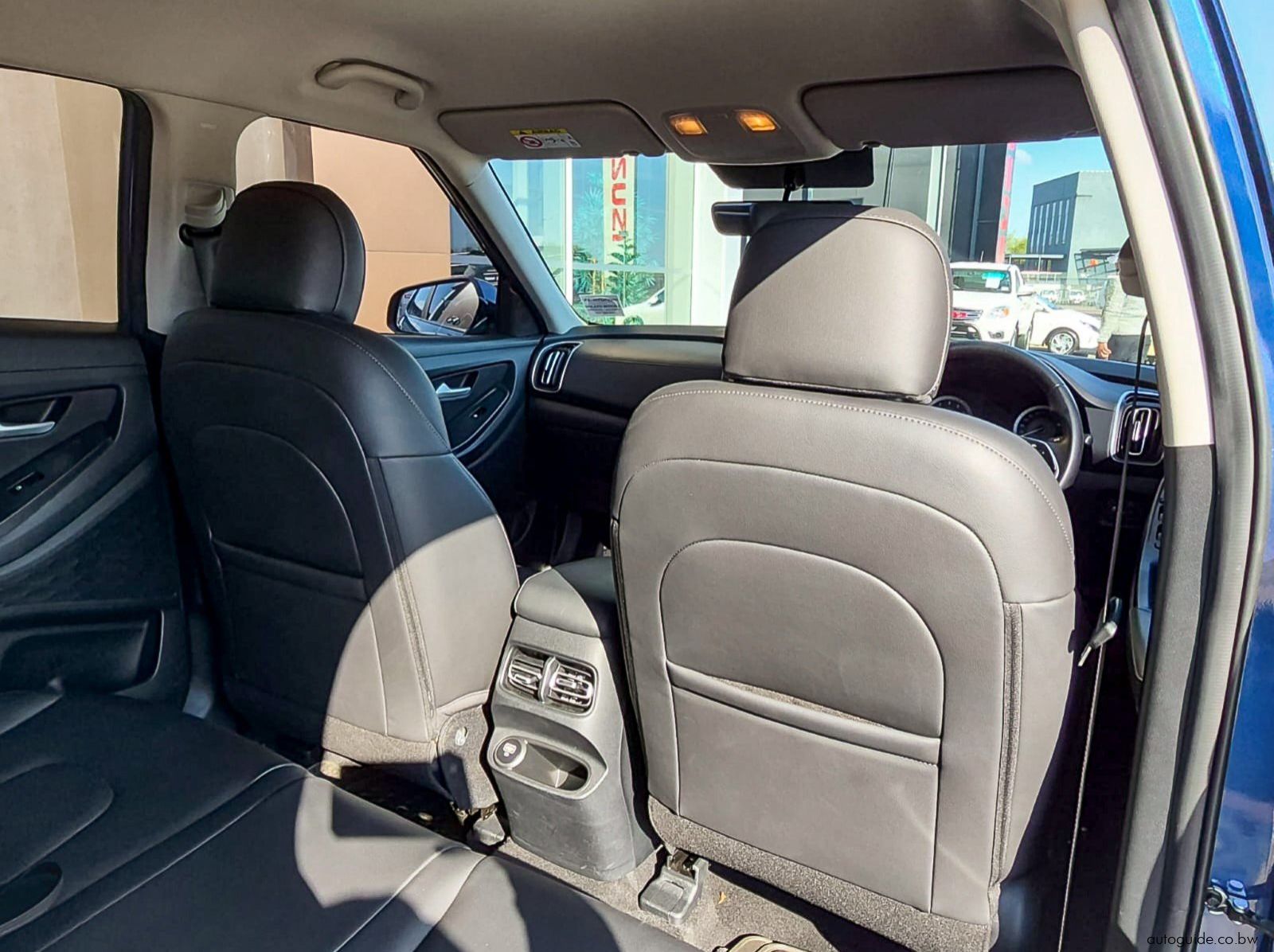 2024 Hyundai Creta Executive IVT pictures