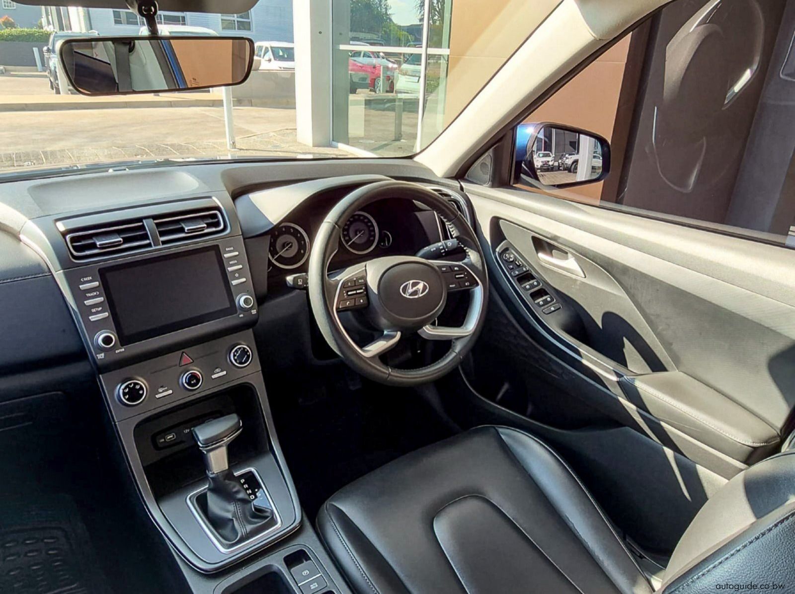 2024 Hyundai Creta Executive IVT pictures