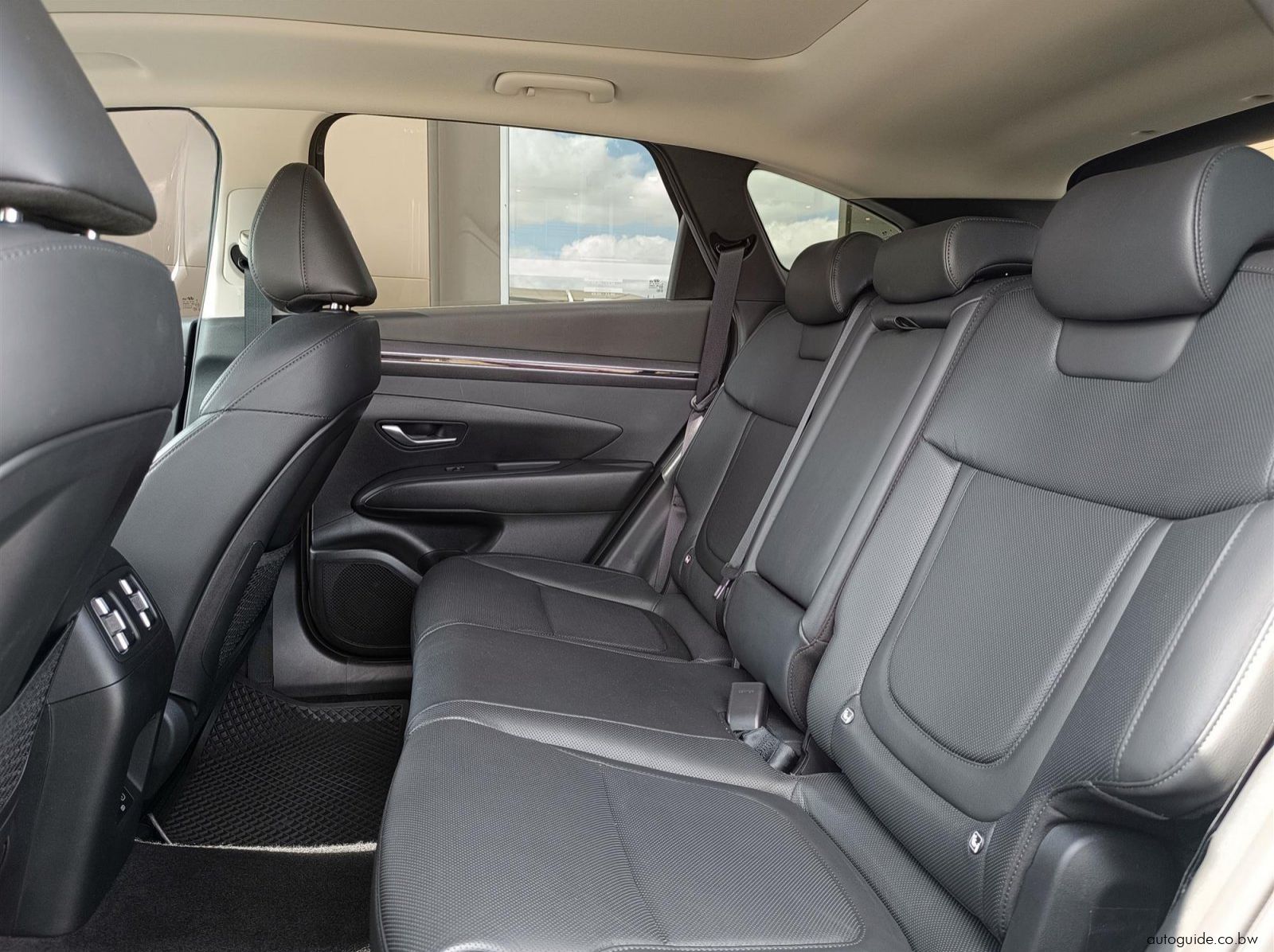 2024 Hyundai Tucson 2.0L Elite FWD pictures