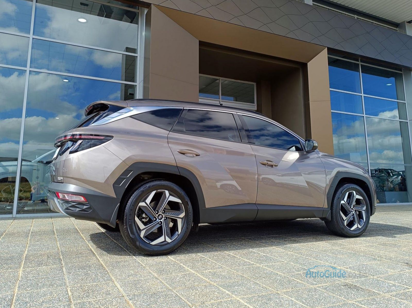 2024 Hyundai Tucson 2.0L Elite FWD pictures