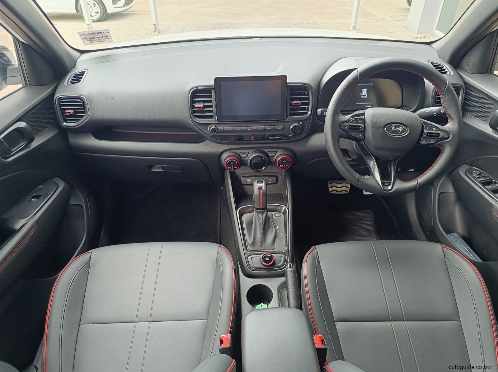 2026 Hyundai Venue 1.0T pictures