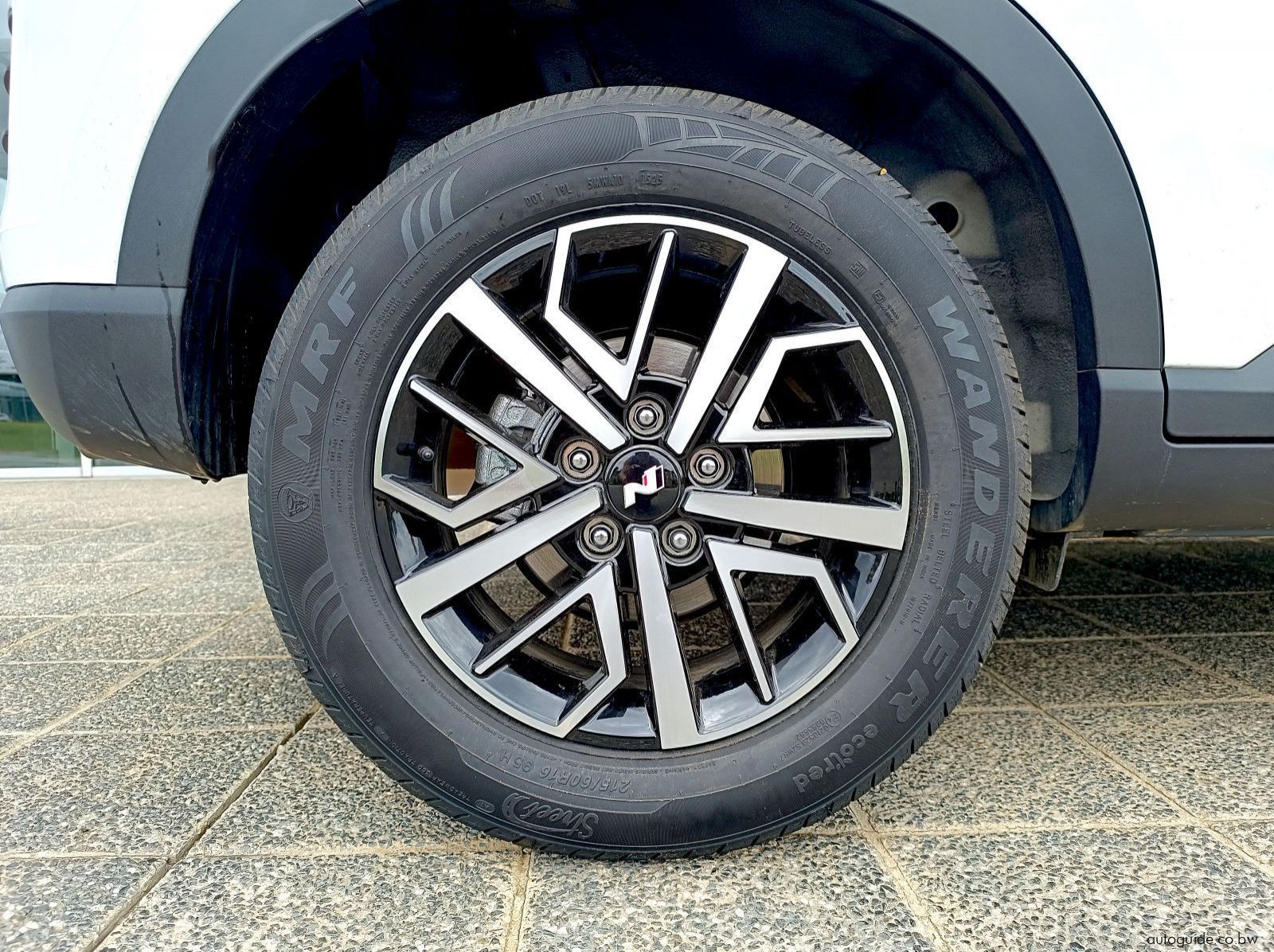 2026 Hyundai Venue 1.0T pictures