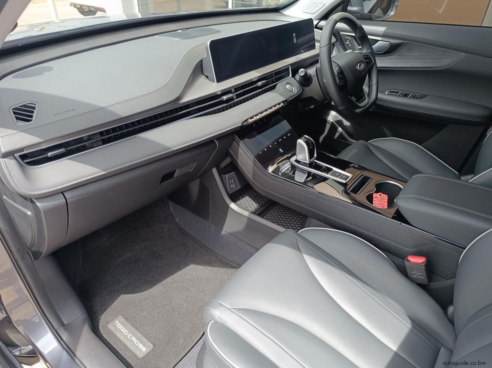2026 Chery Tiggo 4 Cross pictures