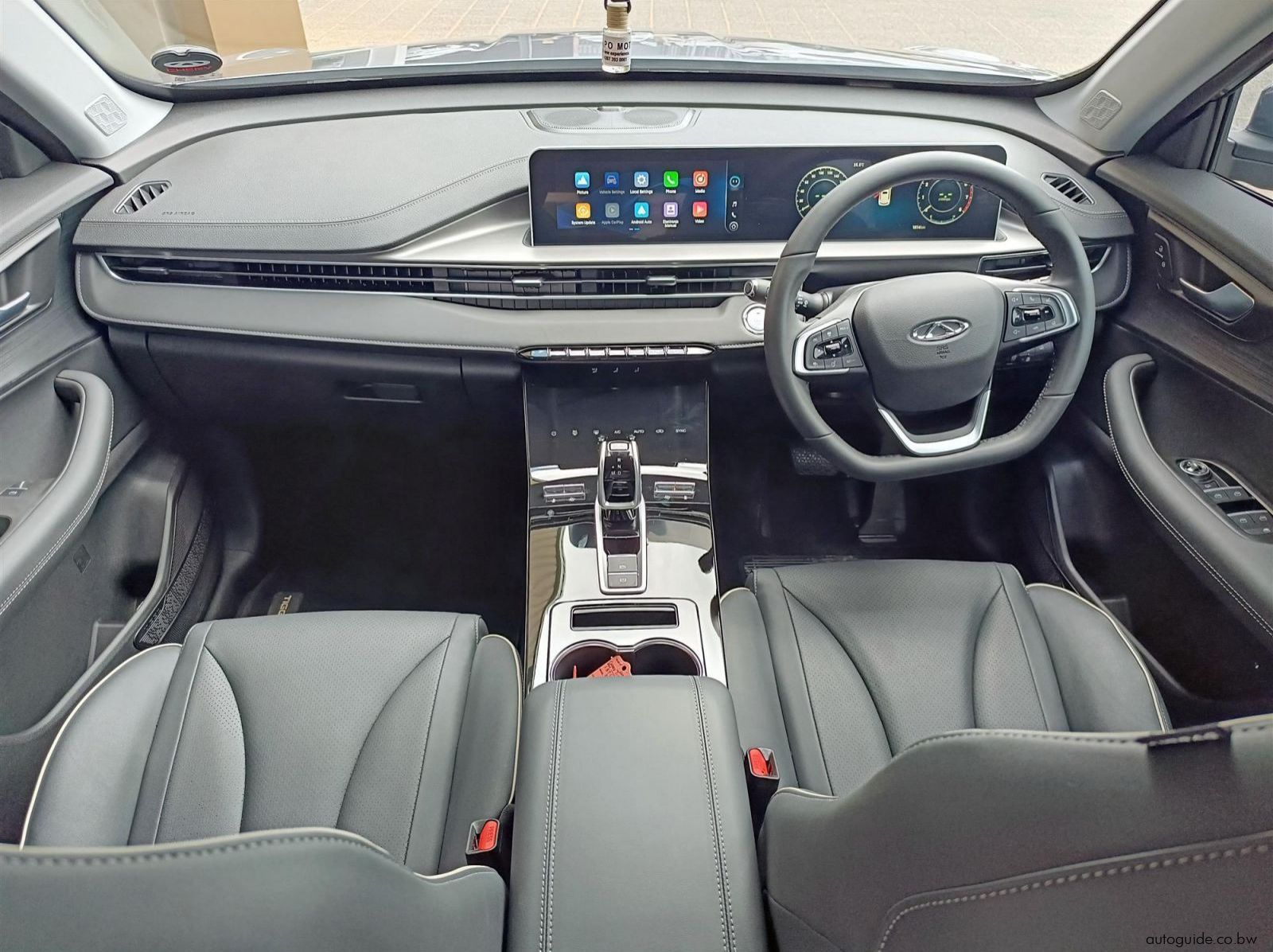 2026 Chery Tiggo 4 Cross pictures