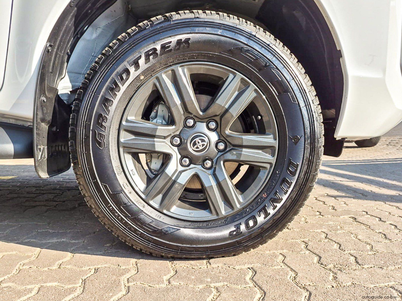 2026 Toyota Hilux photo