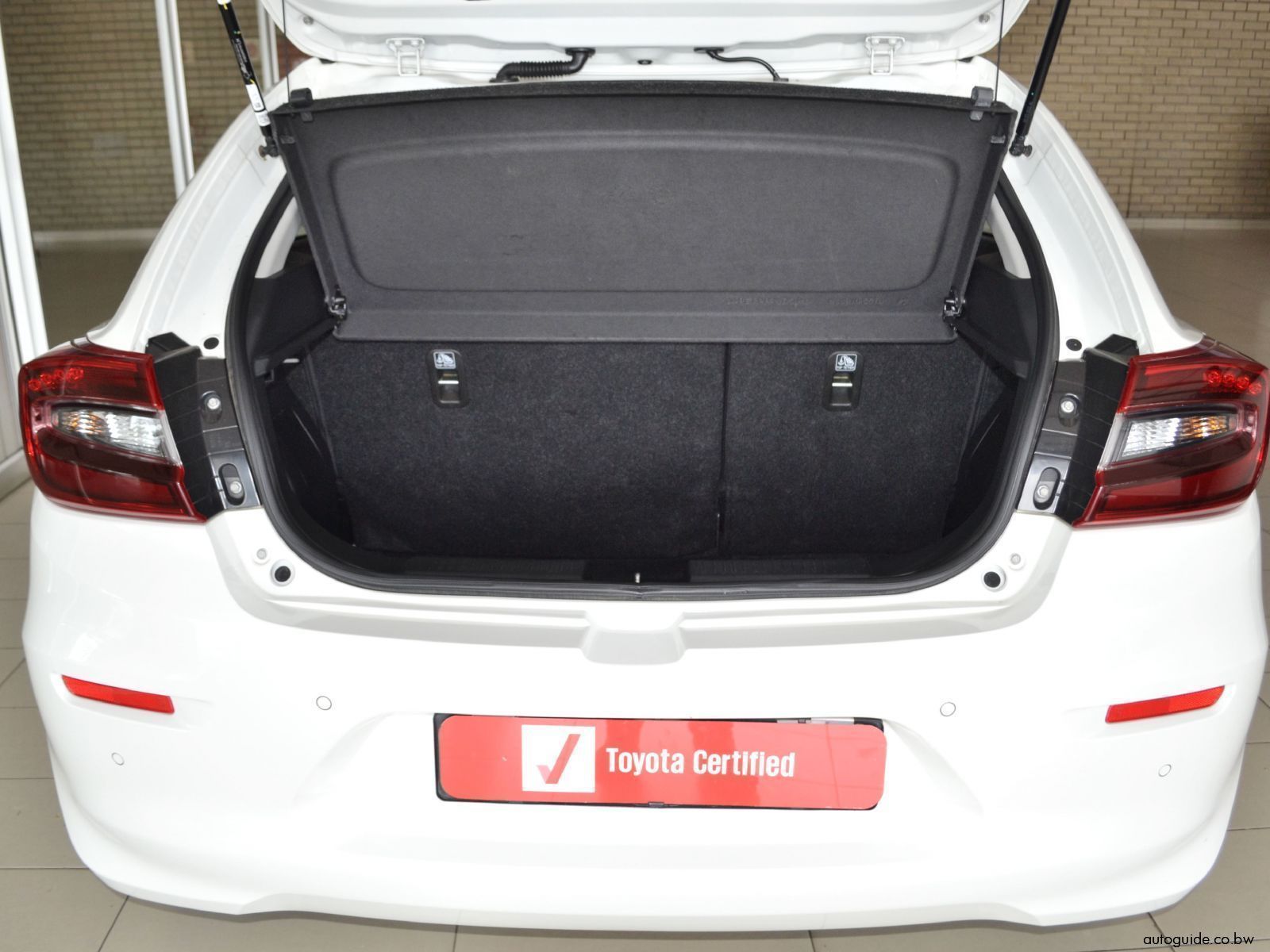 2022 Toyota Starlet 1.5 Xi photo