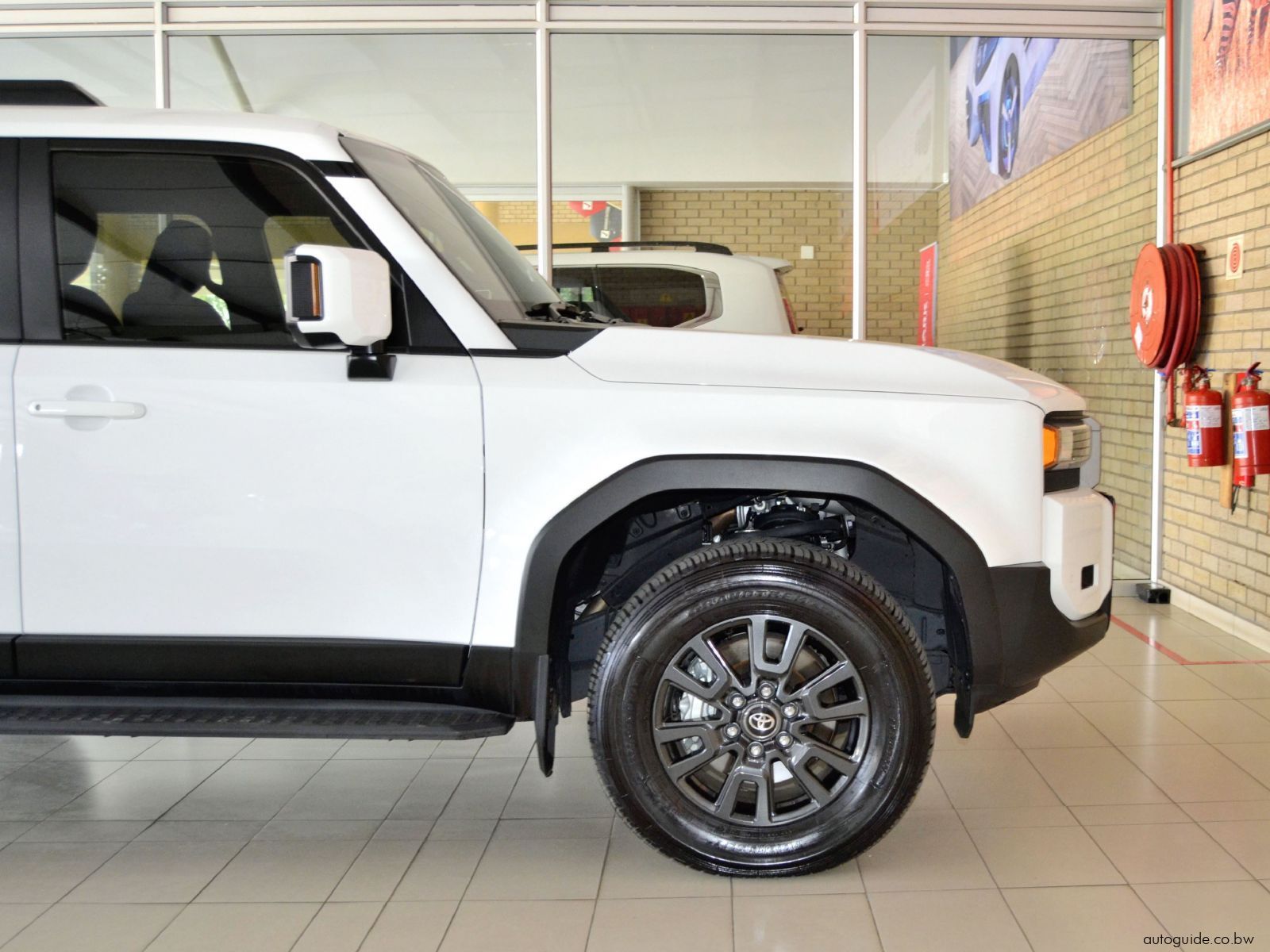 2025 Toyota Prado 2.8GD TX photo