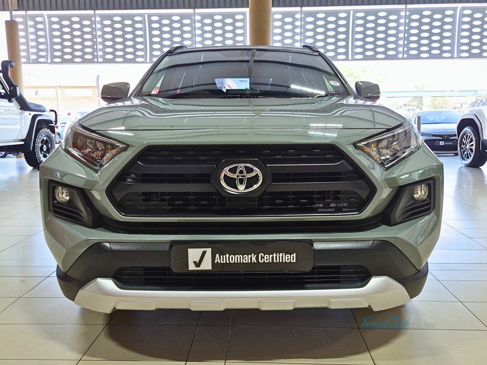 2021 Toyota Rav4 GX-R AWD photo