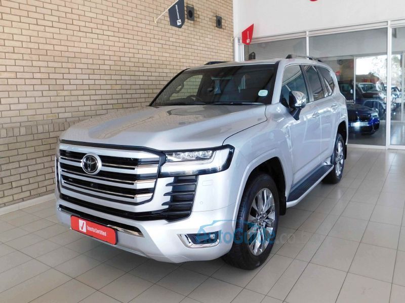2021 Toyota Land Cruiser 300 Series ZX for sale | 17 700 Km