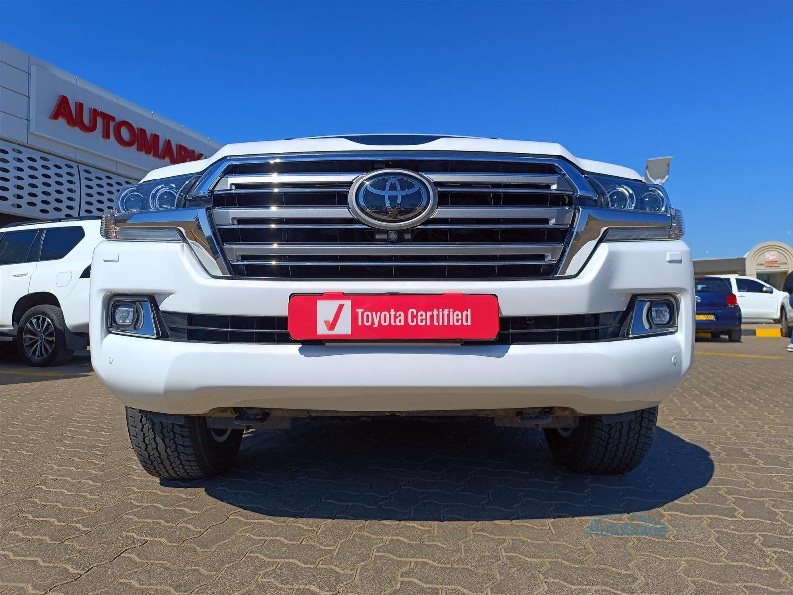 2020 Toyota Land Cruiser 200 4.5TD VX-R V8 photo
