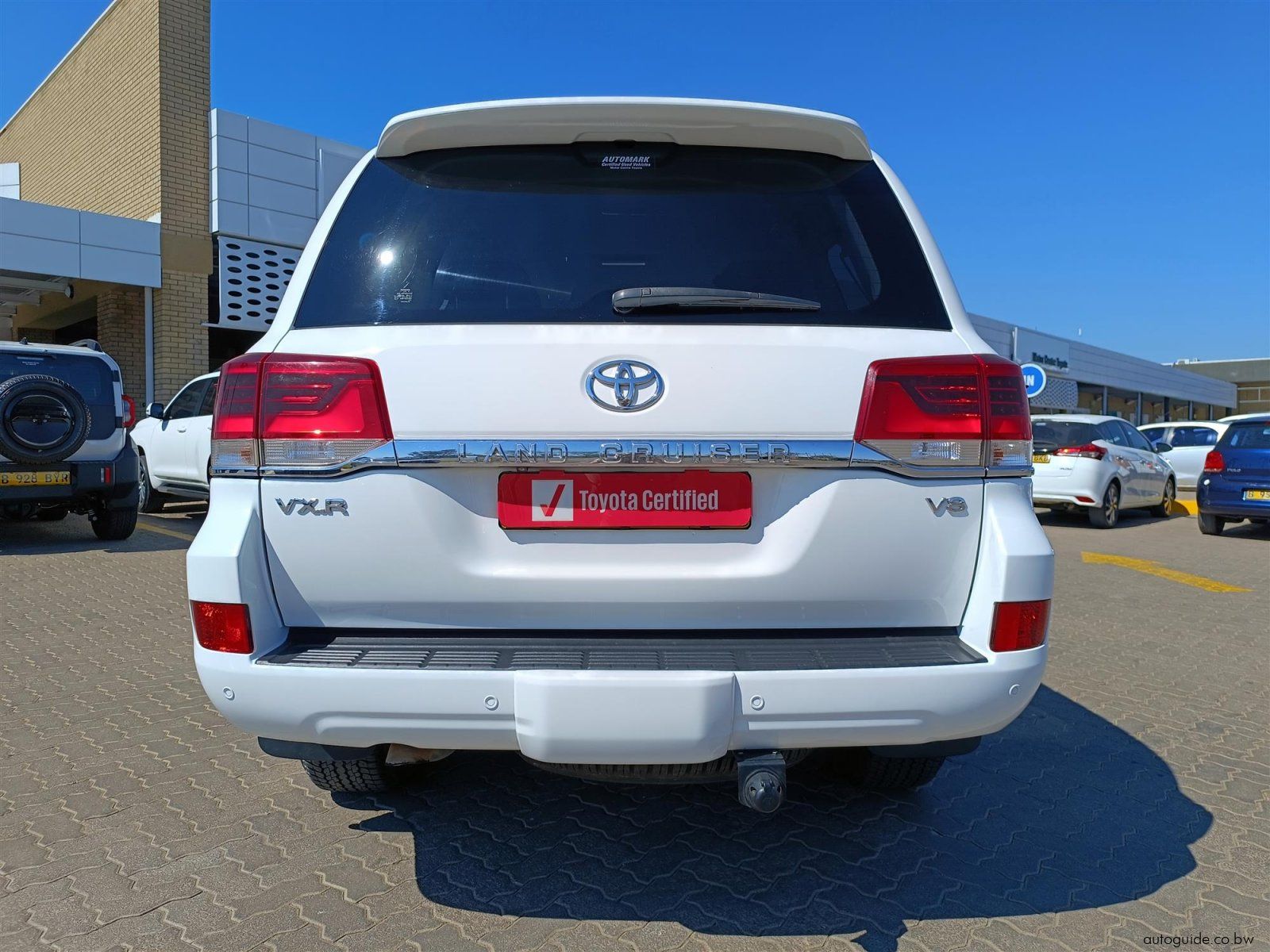 2020 Toyota Land Cruiser 200 4.5TD VX-R V8 photo