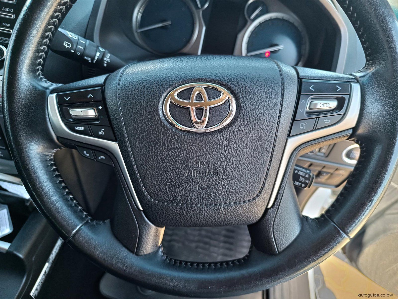 2022 Toyota Land Cruiser Prado VX 2.8 GD-6 photo