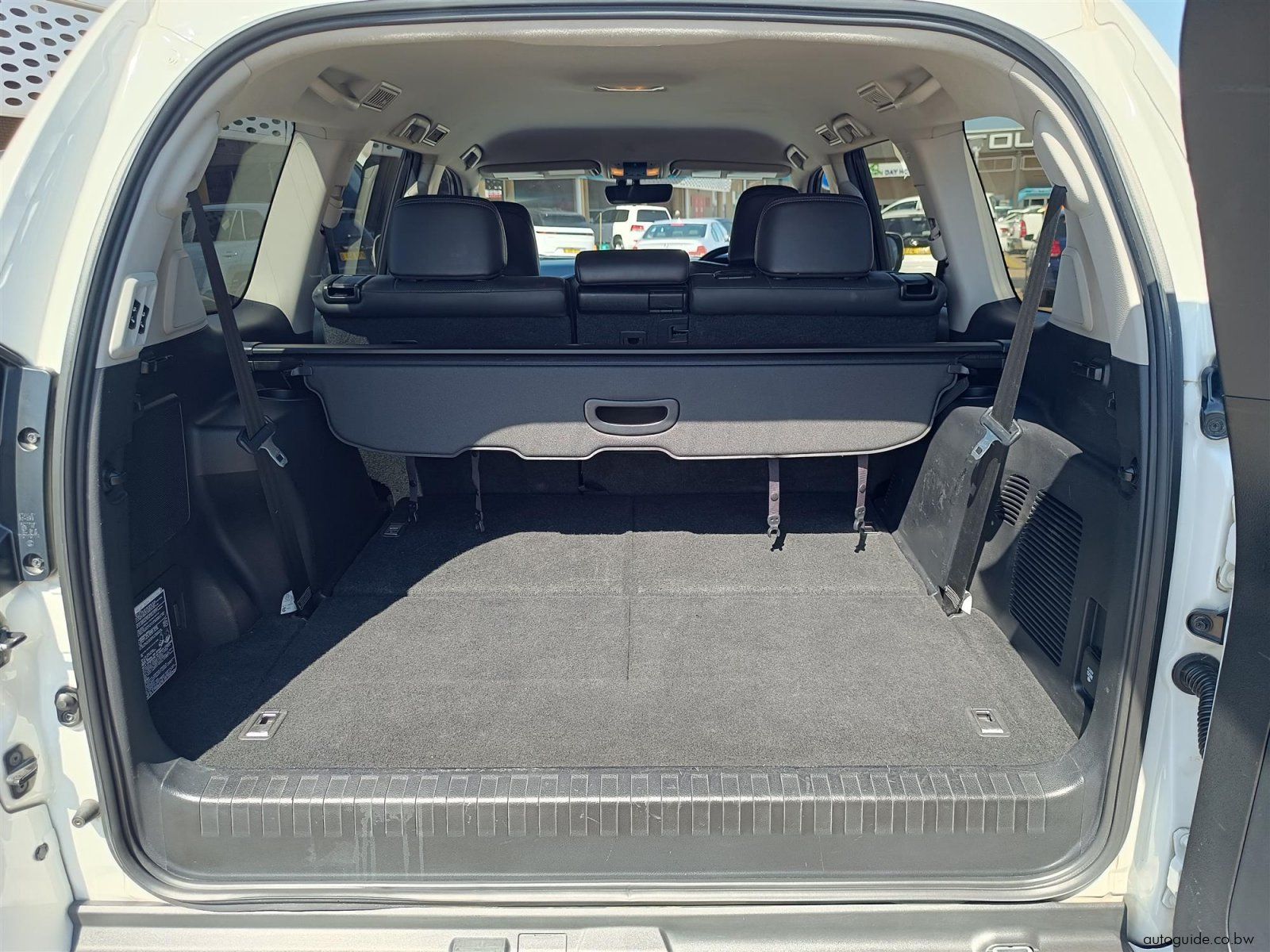 2022 Toyota Land Cruiser Prado VX 2.8 GD-6 photo