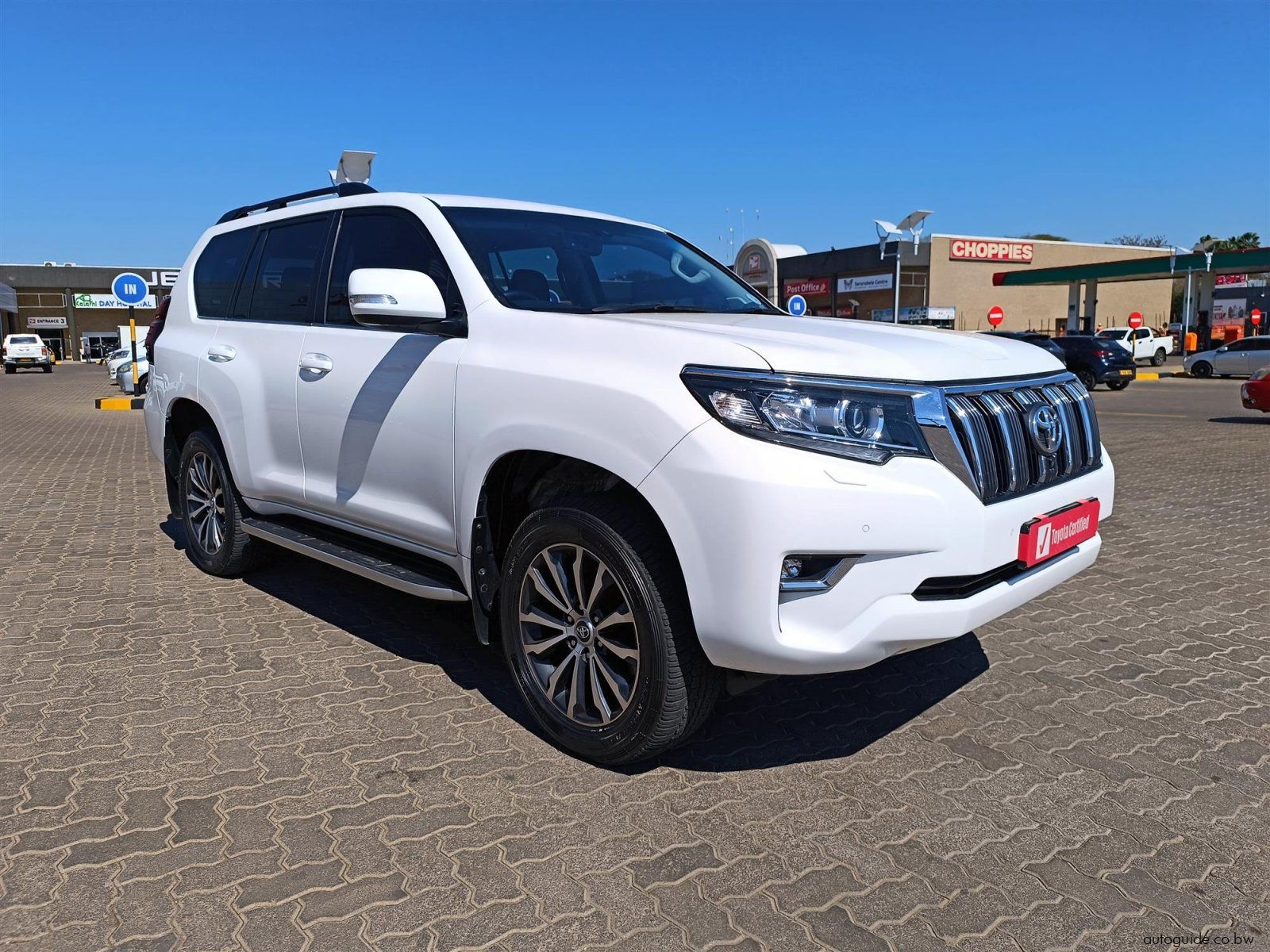 2022 Toyota Land Cruiser Prado VX 2.8 GD-6 photo