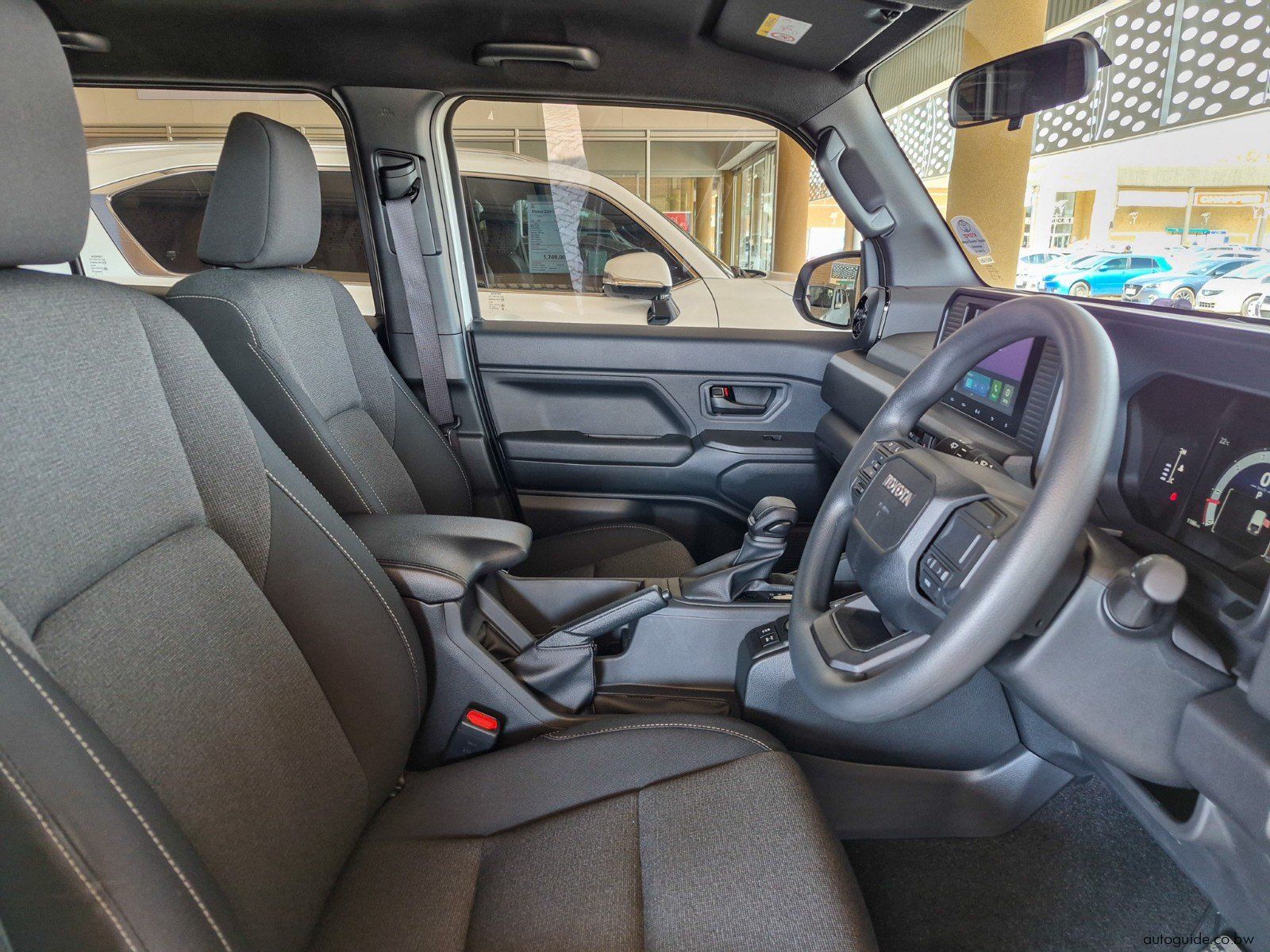 2026 Toyota FJ Cruiser photo