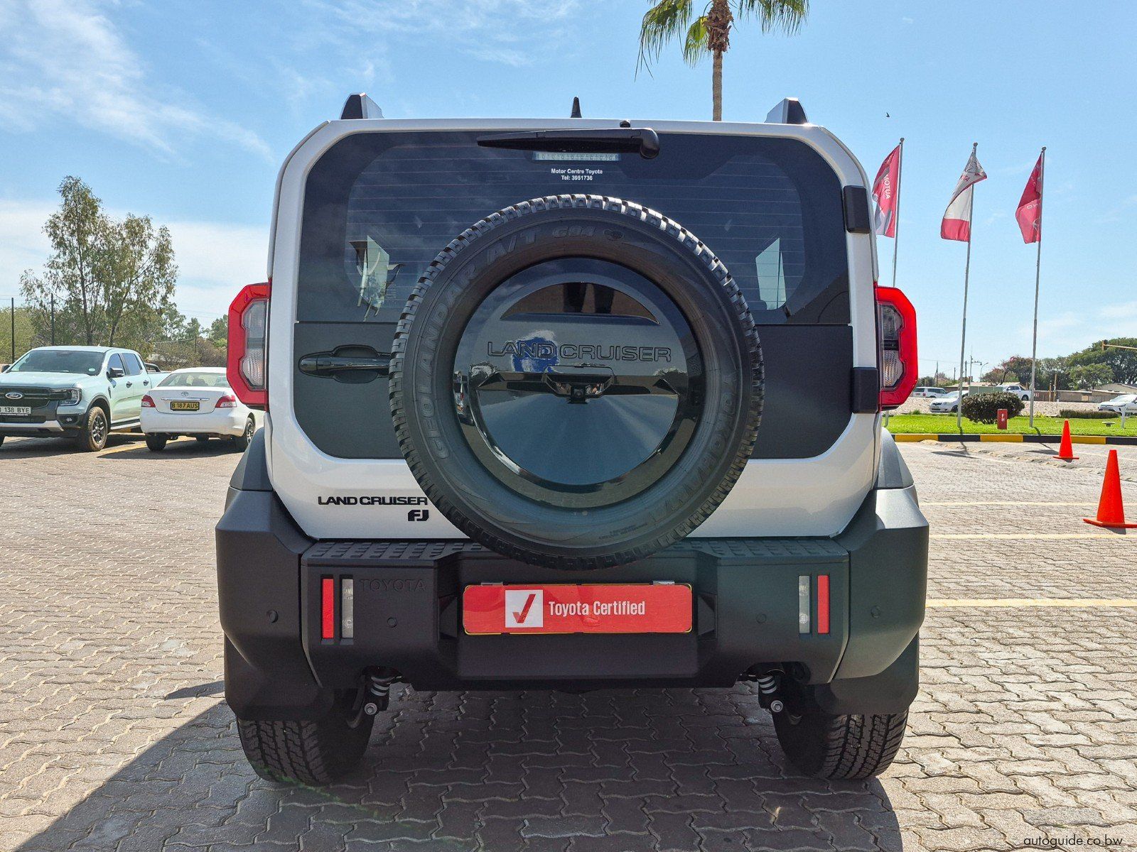 2026 Toyota FJ Cruiser photo