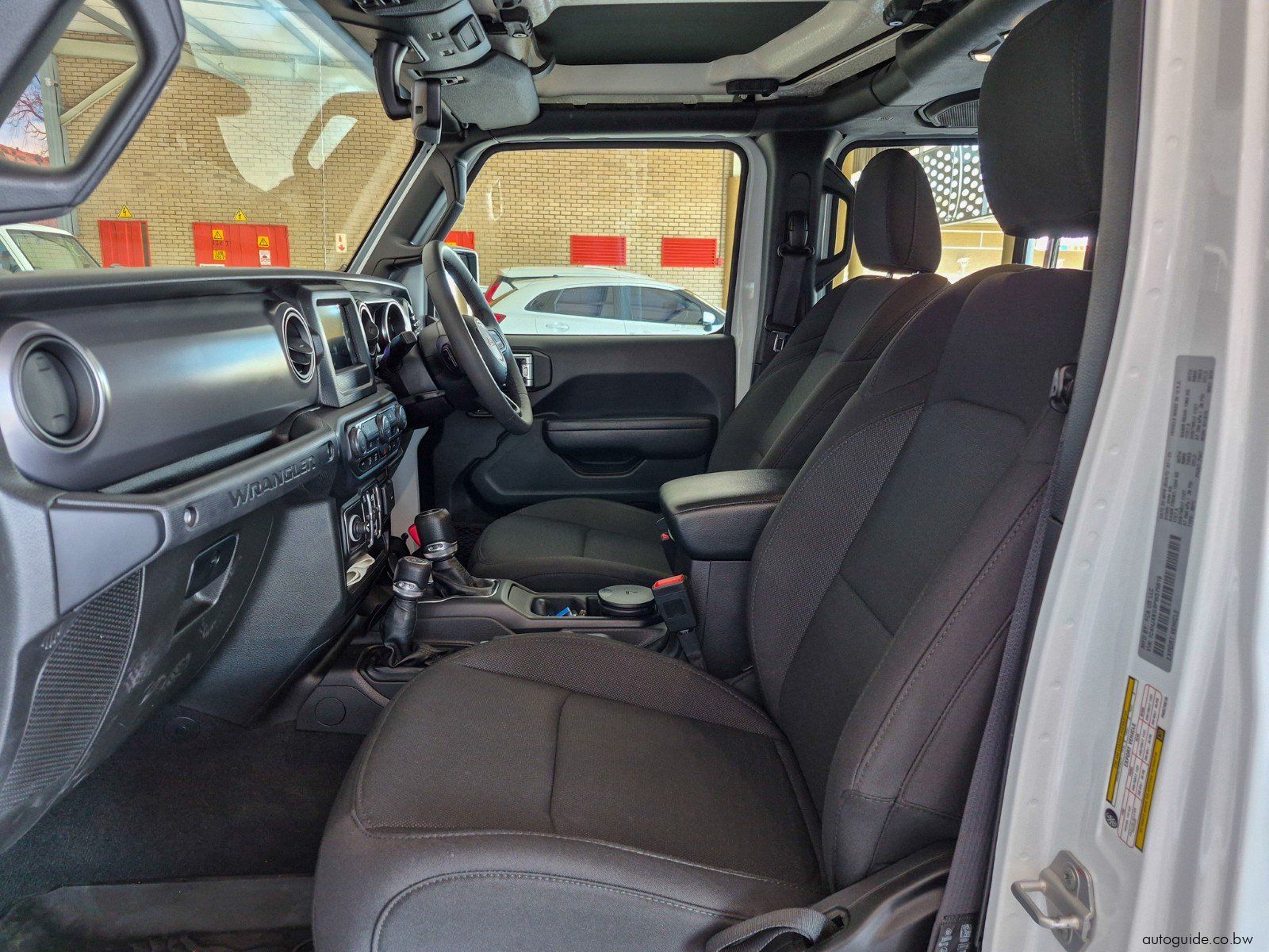 2023 Jeep Wrangler Sport photo