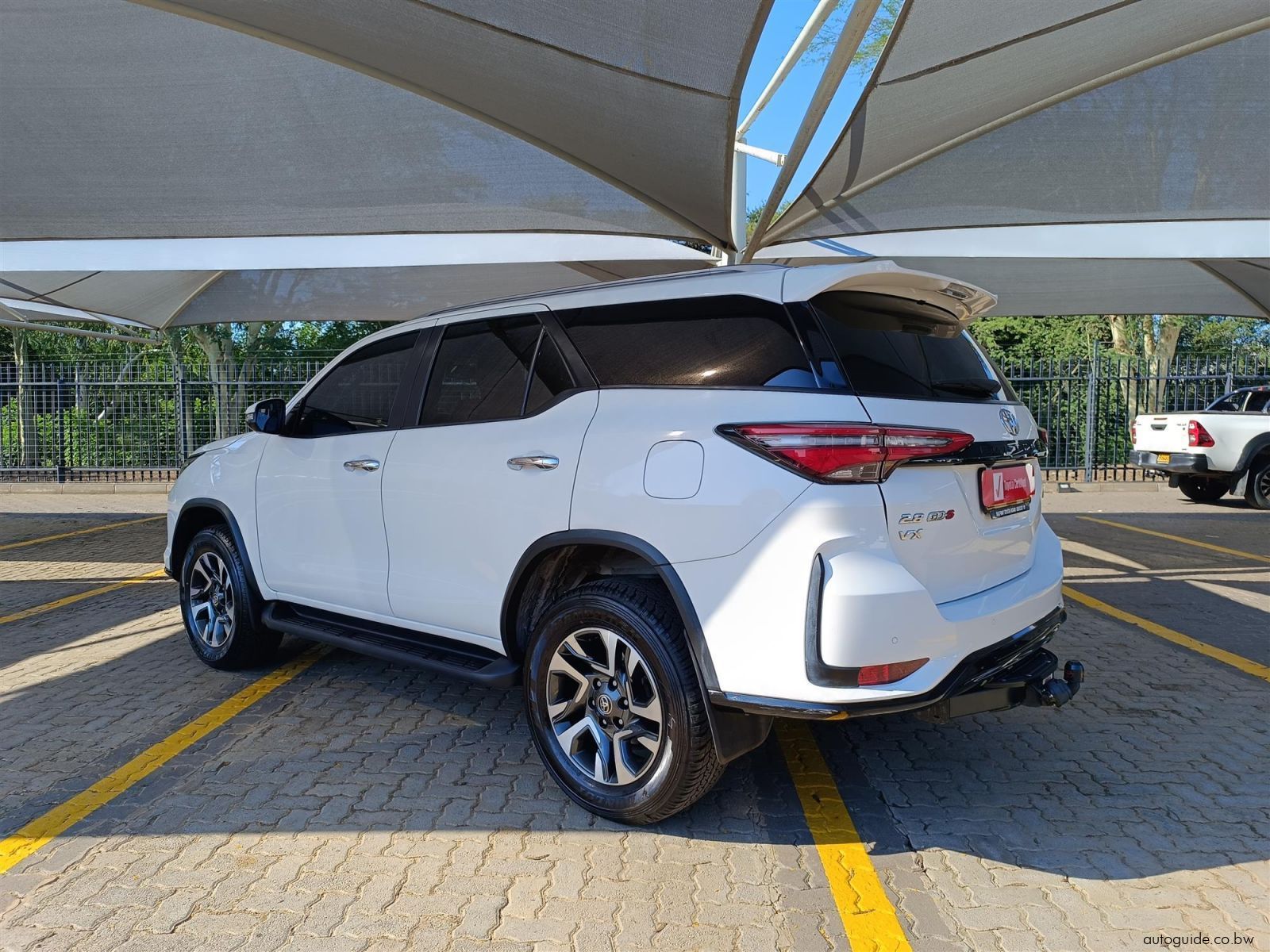 2025 Toyota Fortuner 2.8 GD6 VX 4x4 AT photo