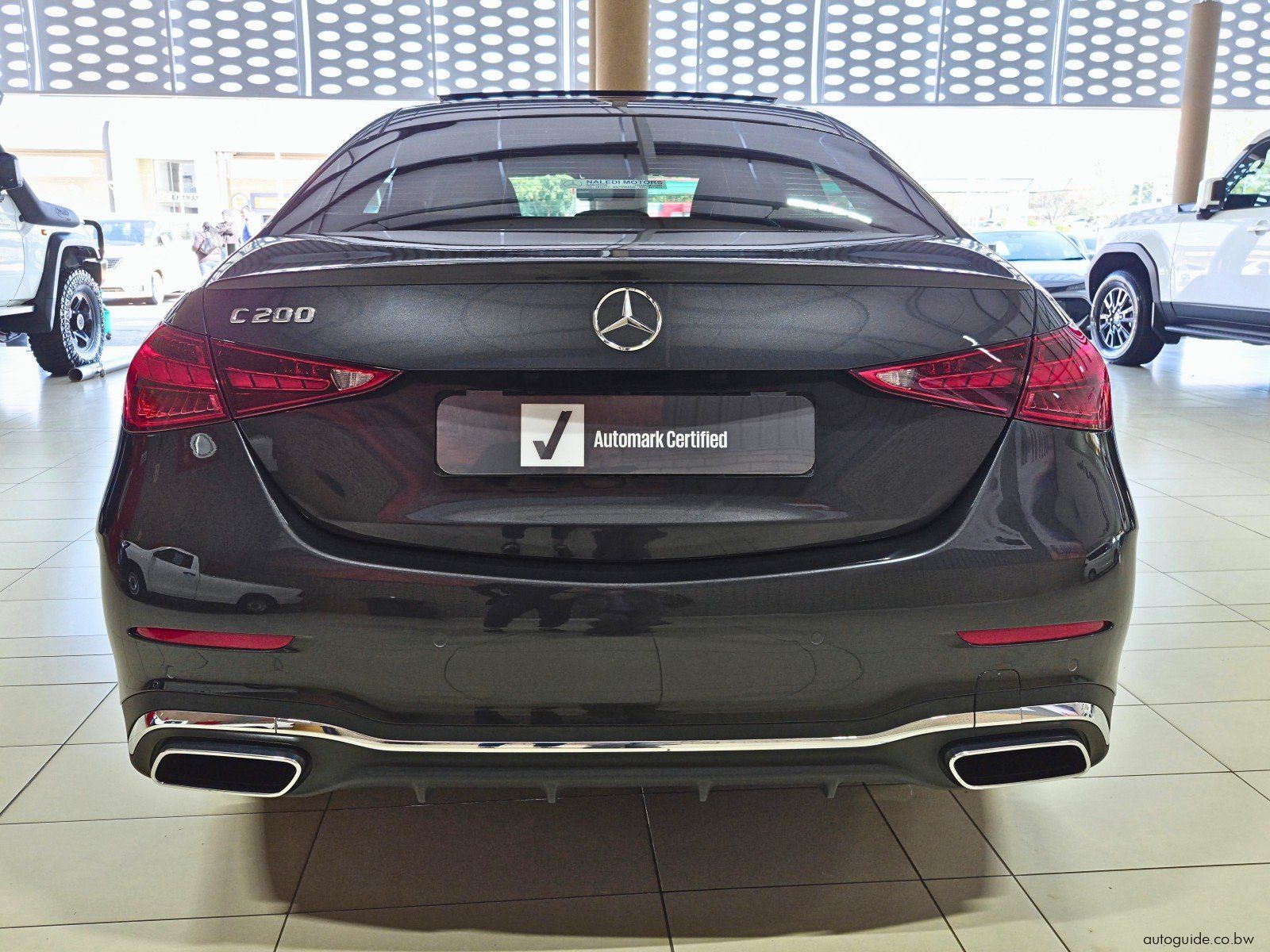2023 Mercedes-Benz C200 AMG photo