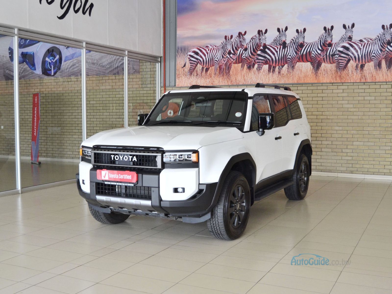 2025 Toyota Prado 2.8GD VX-R photo
