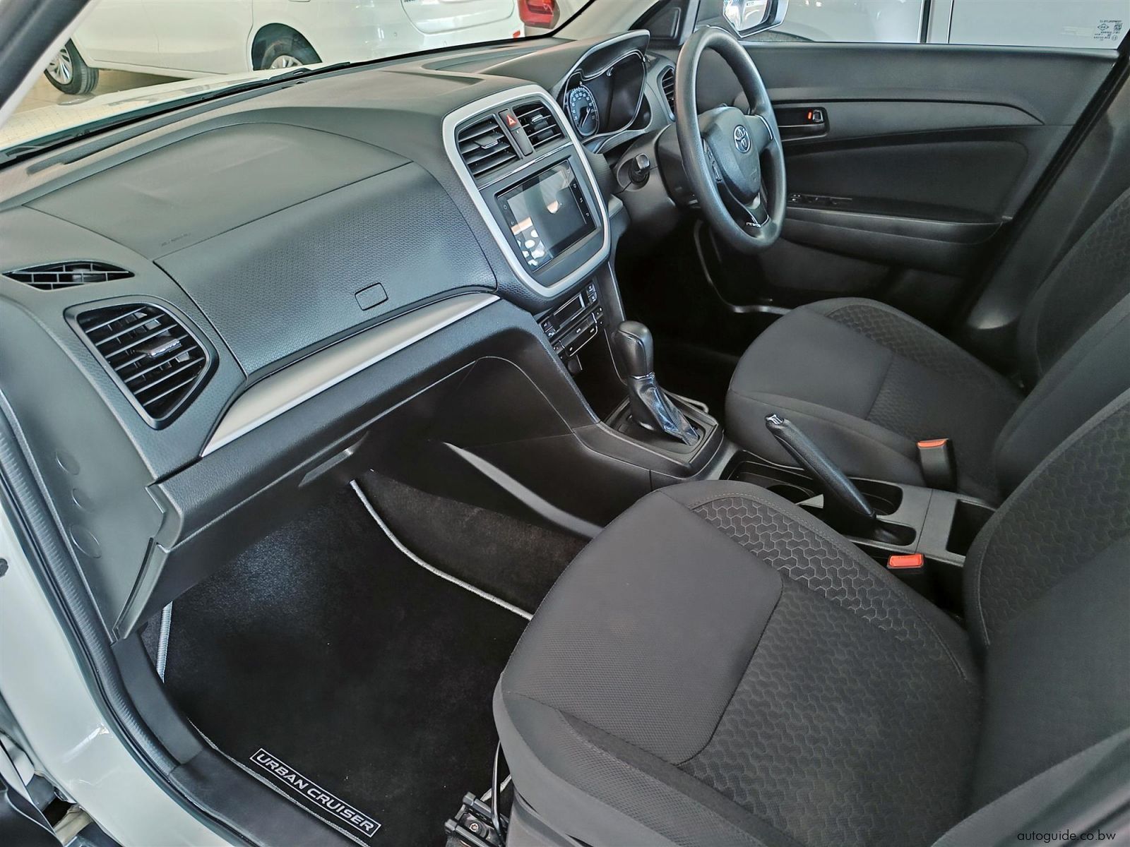 2022 Toyota Urban Cruiser (Old Shape) photo