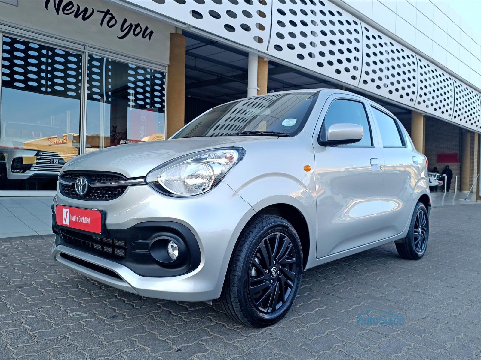 Toyota Vitz 1.0L XR A/T in Botswana