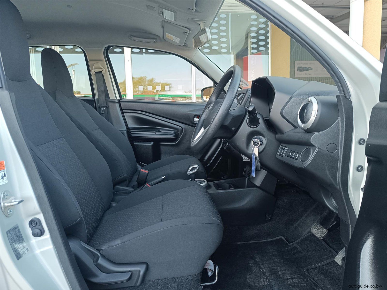 2026 Toyota Vitz 1.0L XR A/T photo