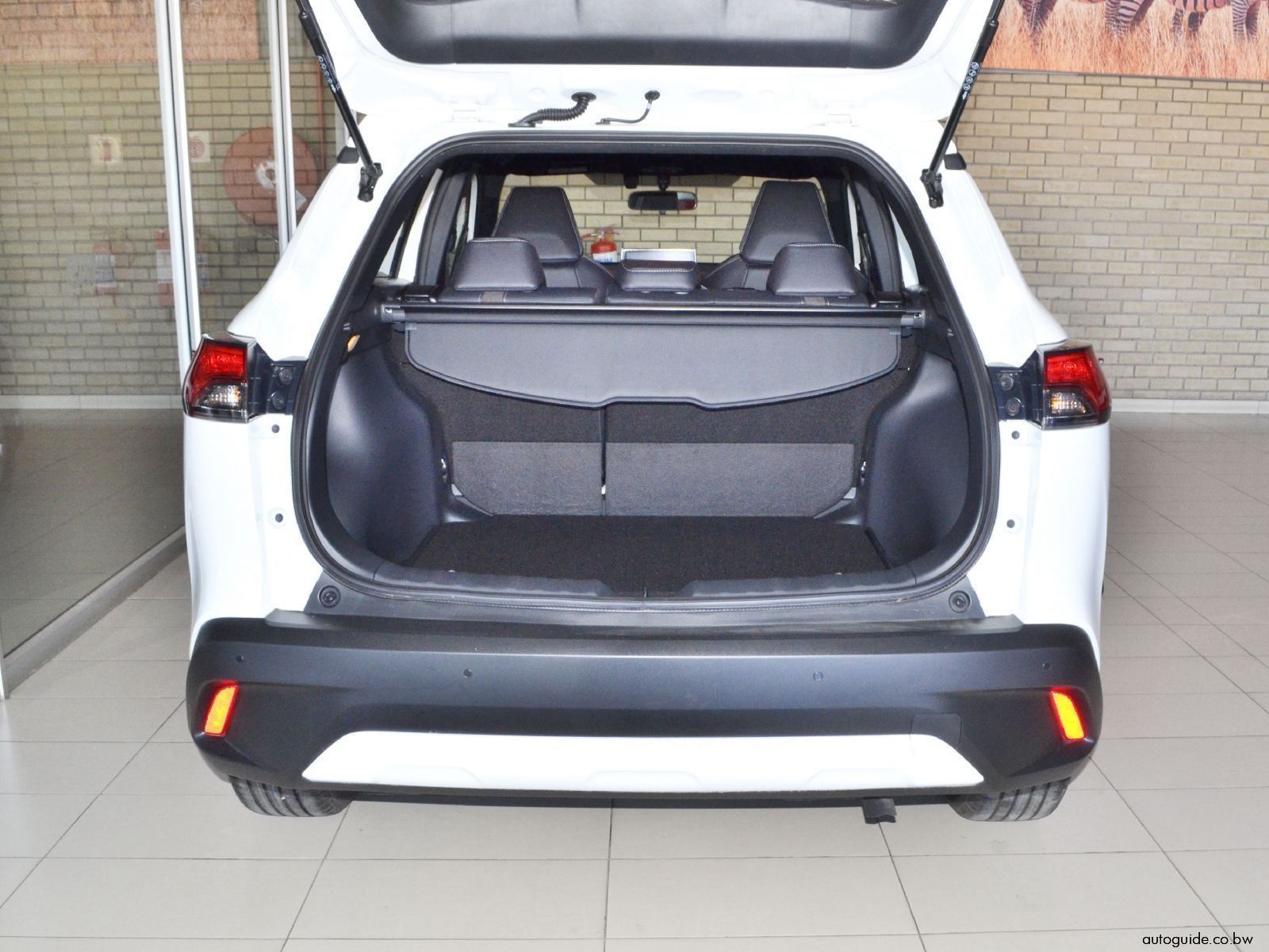 2026 Toyota Corolla Cross 1.8 XS HEV A/T photo