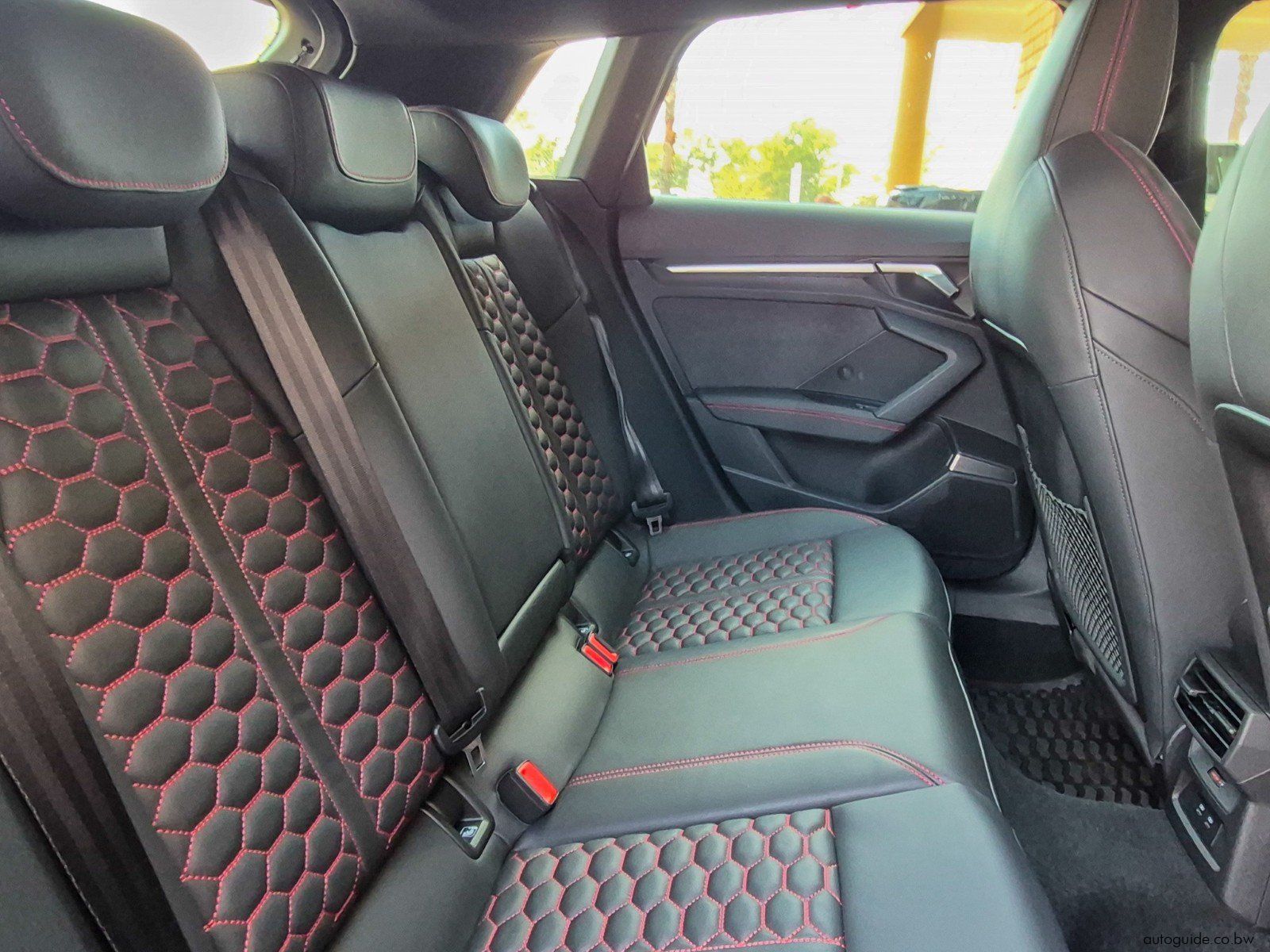 2024 Audi RS3 Sportback Quattro S tronic photo