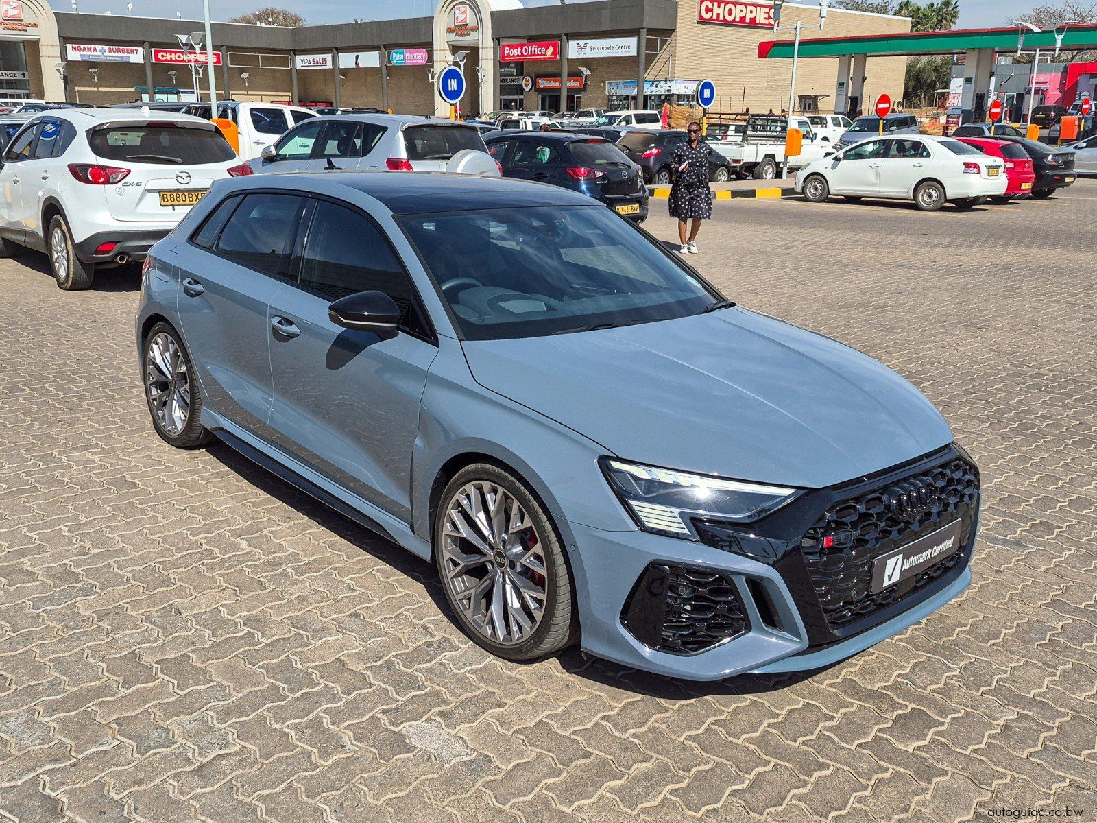 2024 Audi RS3 Sportback Quattro S tronic photo