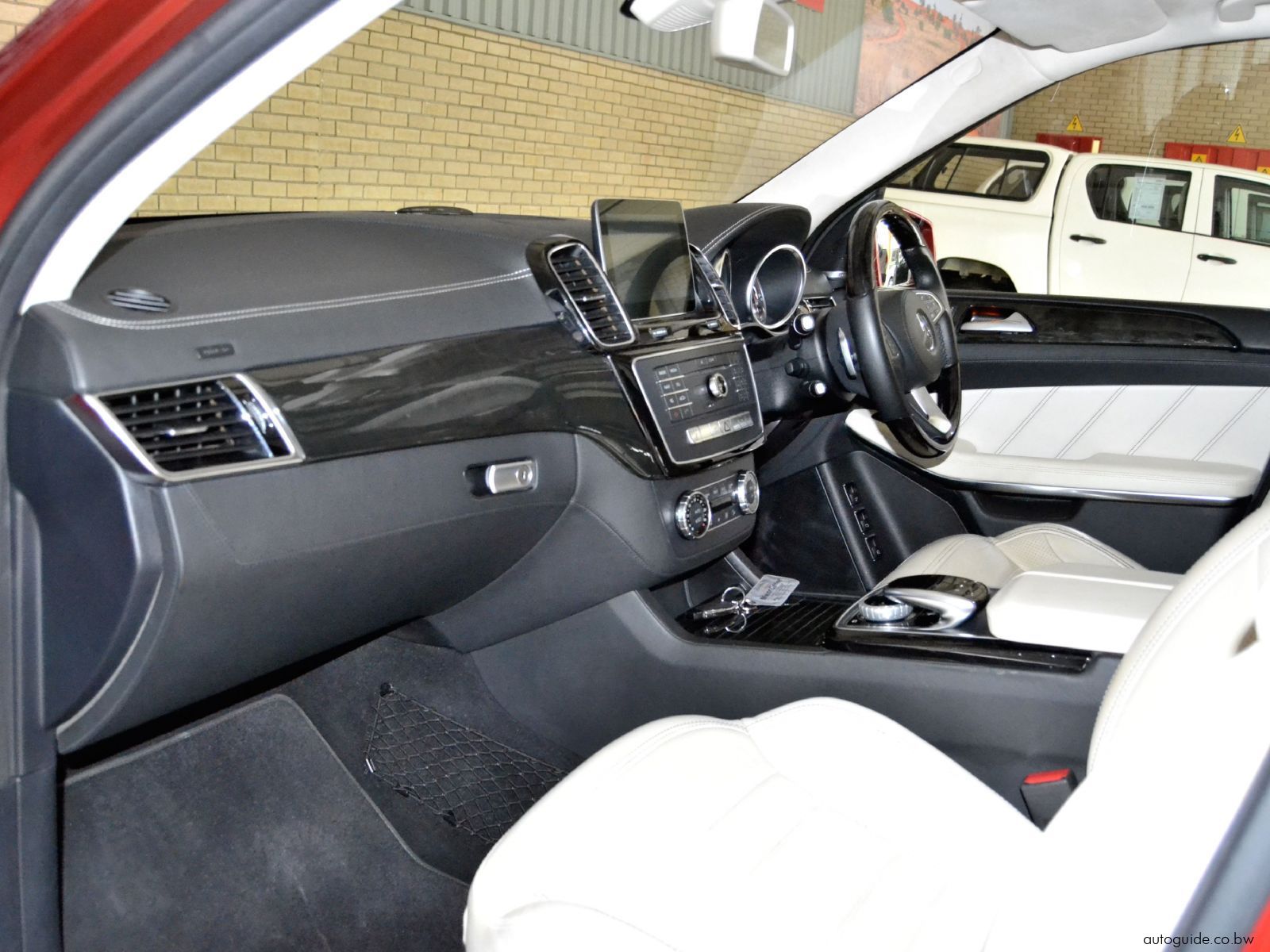 2017 Mercedes-Benz GLS 63 AMG 4Matic V8 Bi-Turbo photo