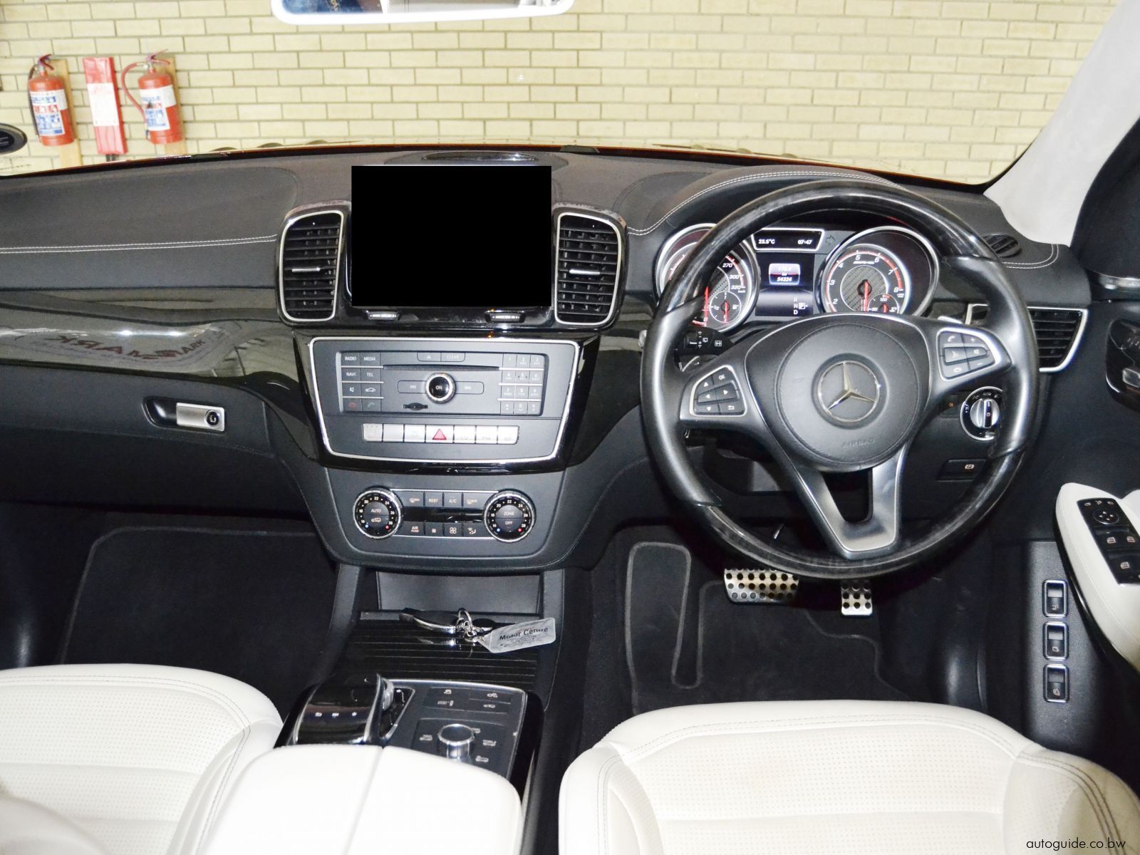 2017 Mercedes-Benz GLS 63 AMG 4Matic V8 Bi-Turbo photo