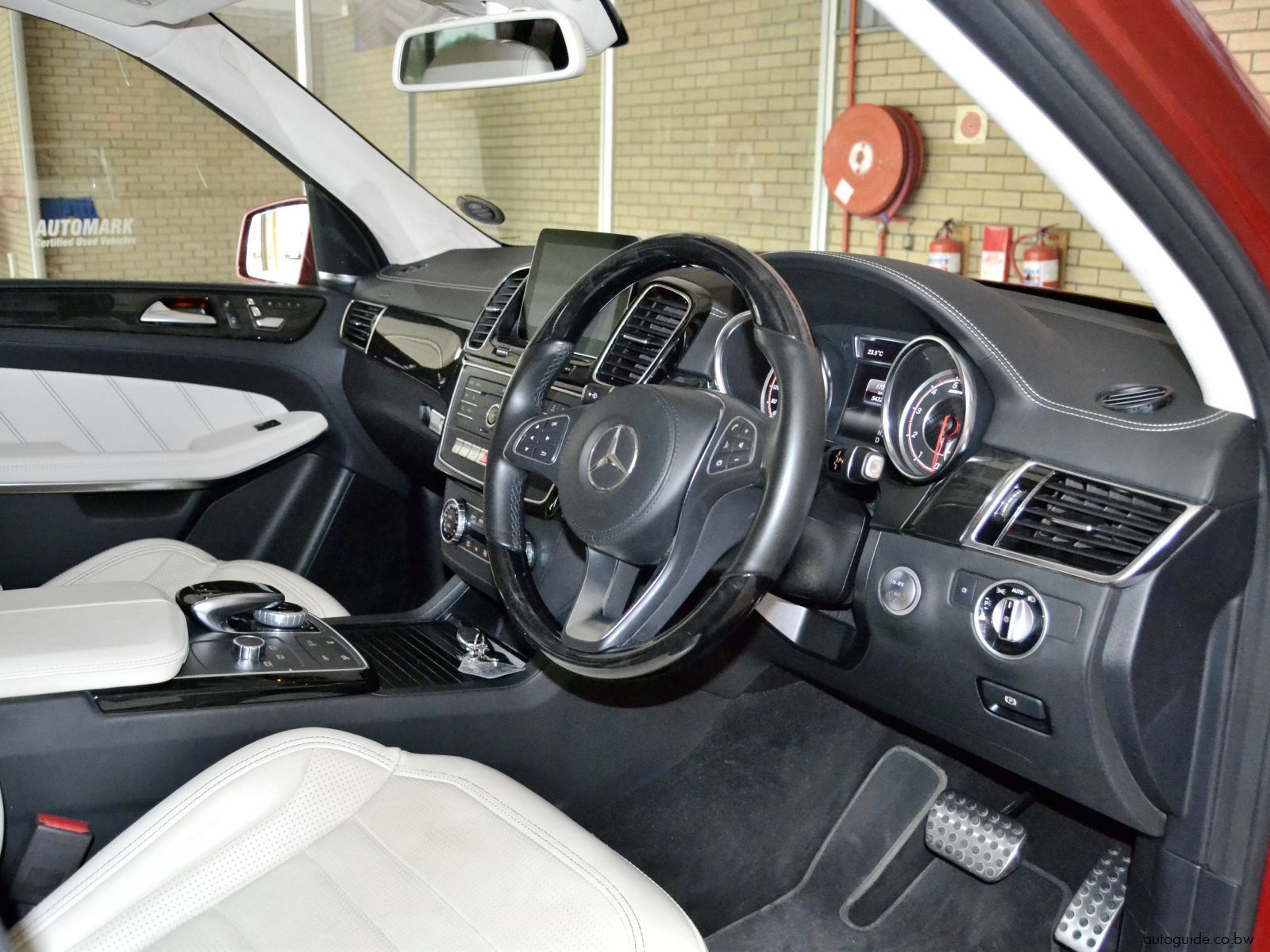 2017 Mercedes-Benz GLS 63 AMG 4Matic V8 Bi-Turbo photo