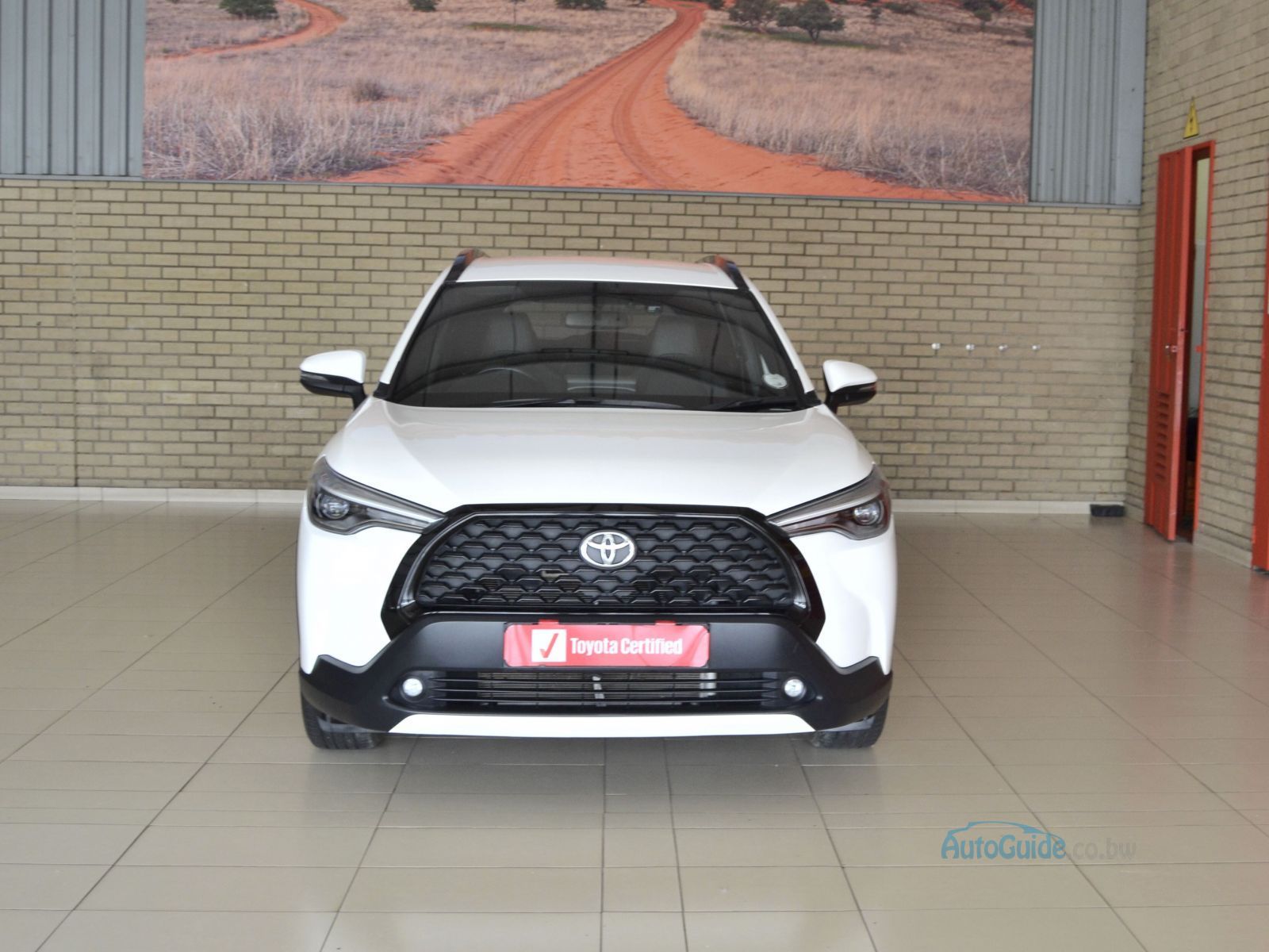 2023 Toyota Corolla Cross XS photo