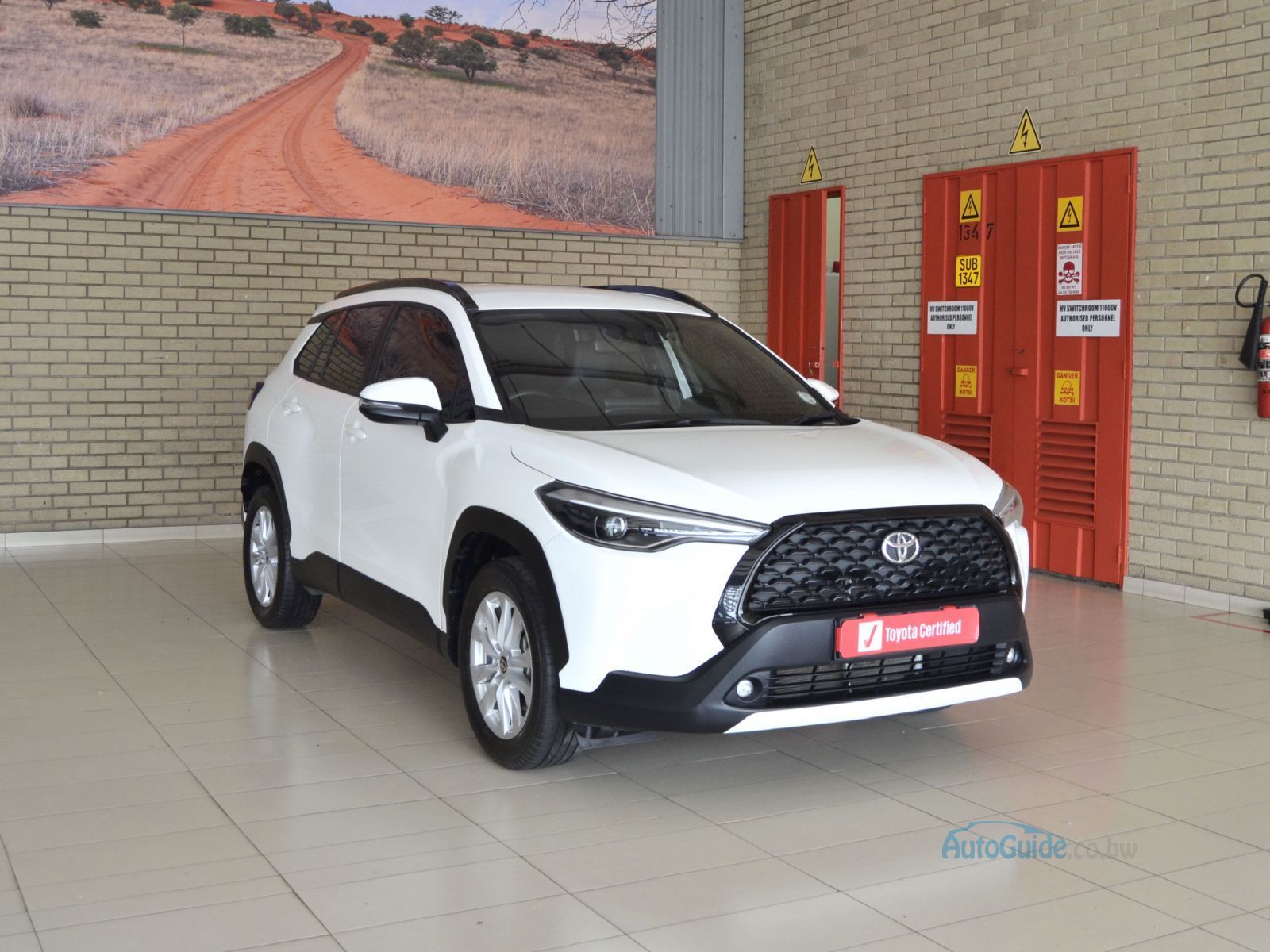 2023 Toyota Corolla Cross XS photo