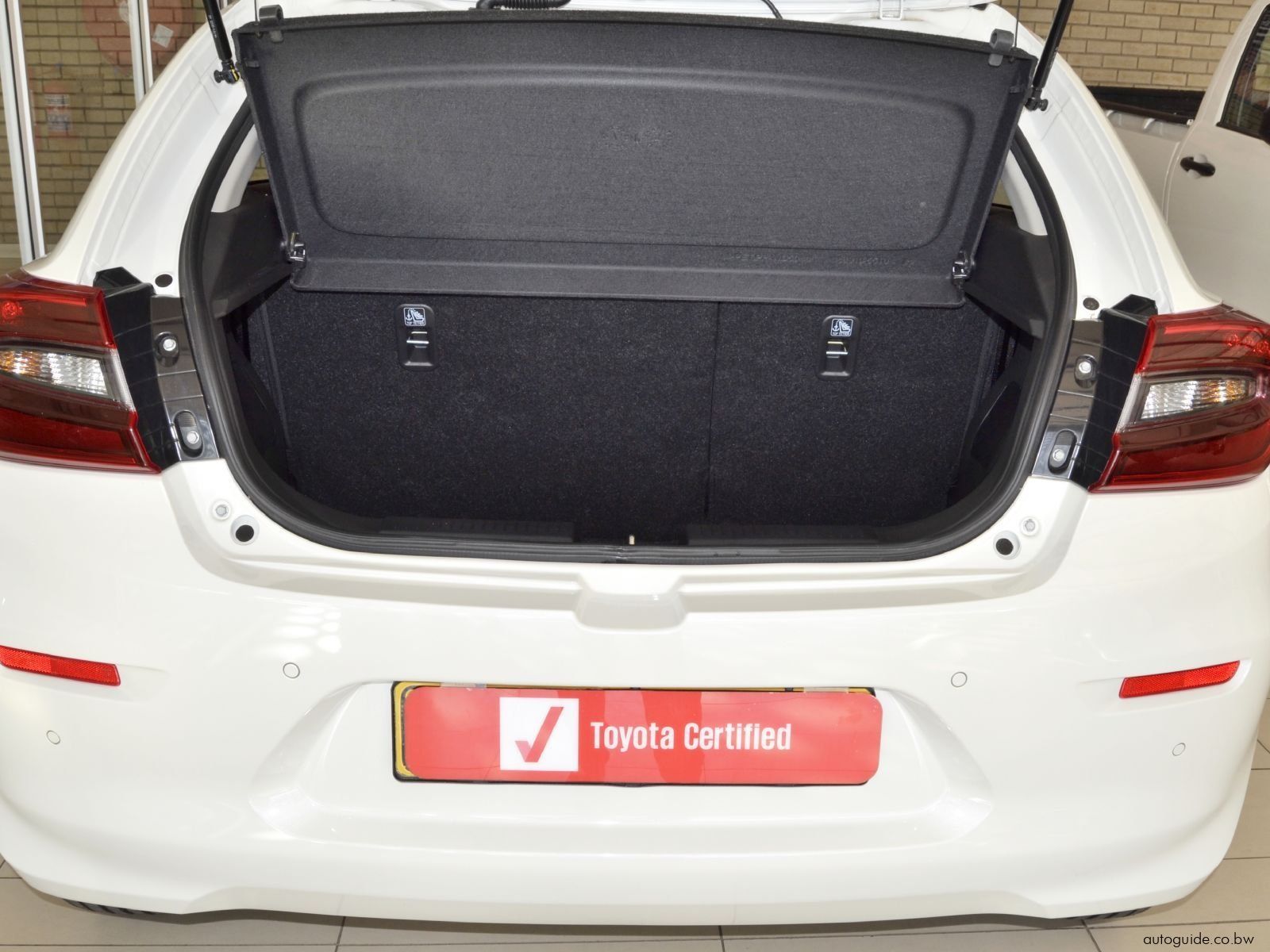2025 Toyota Starlet XS 1.5L A/T photo
