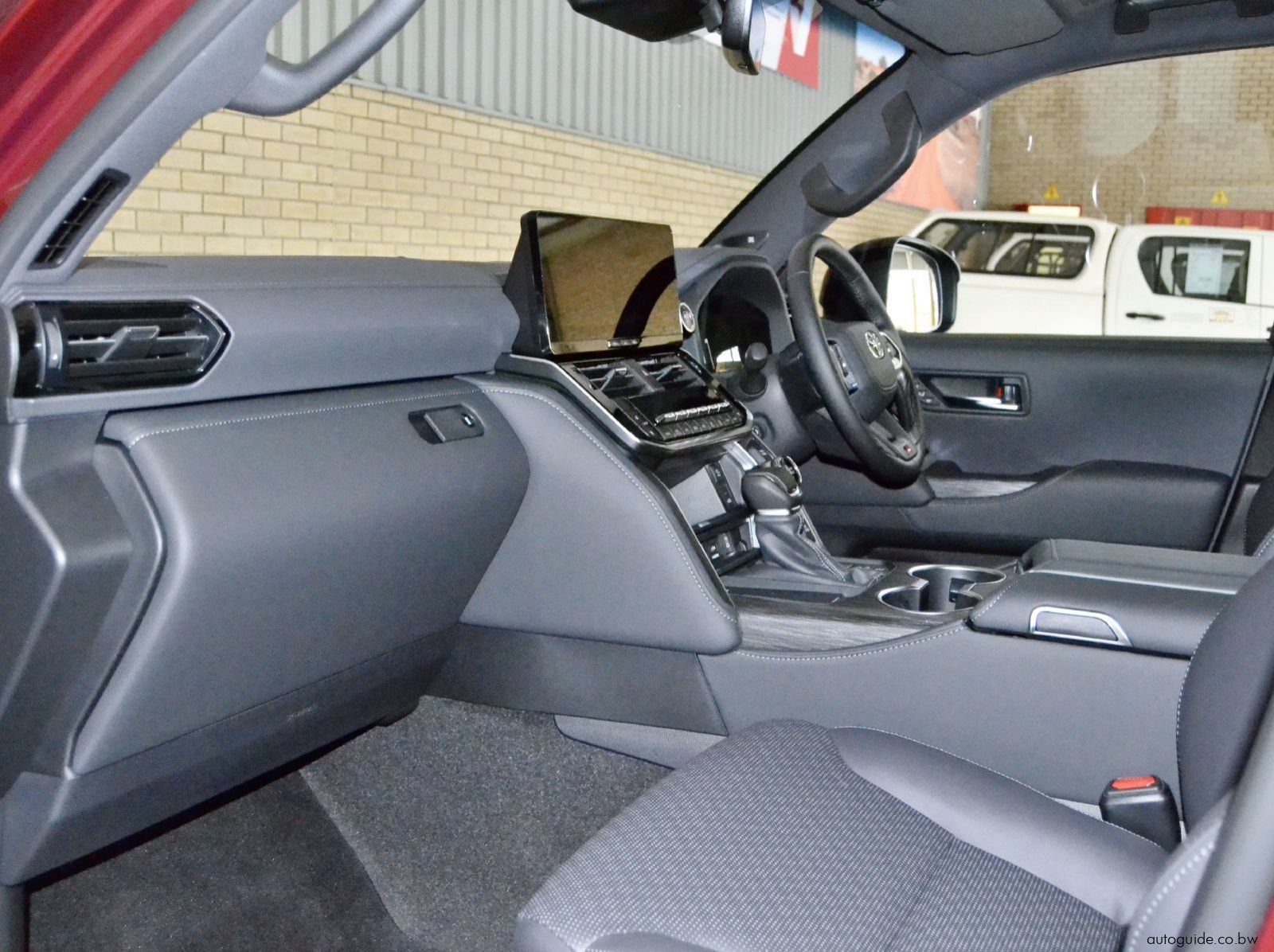 2025 Toyota Land Cruiser 300 Series 3.3D GR-Sport pictures