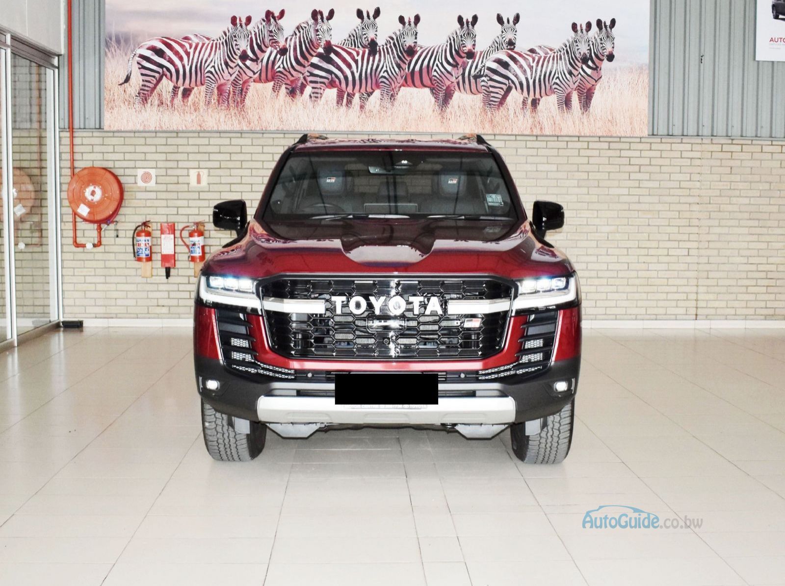 2025 Toyota Land Cruiser 300 Series 3.3D GR-Sport pictures