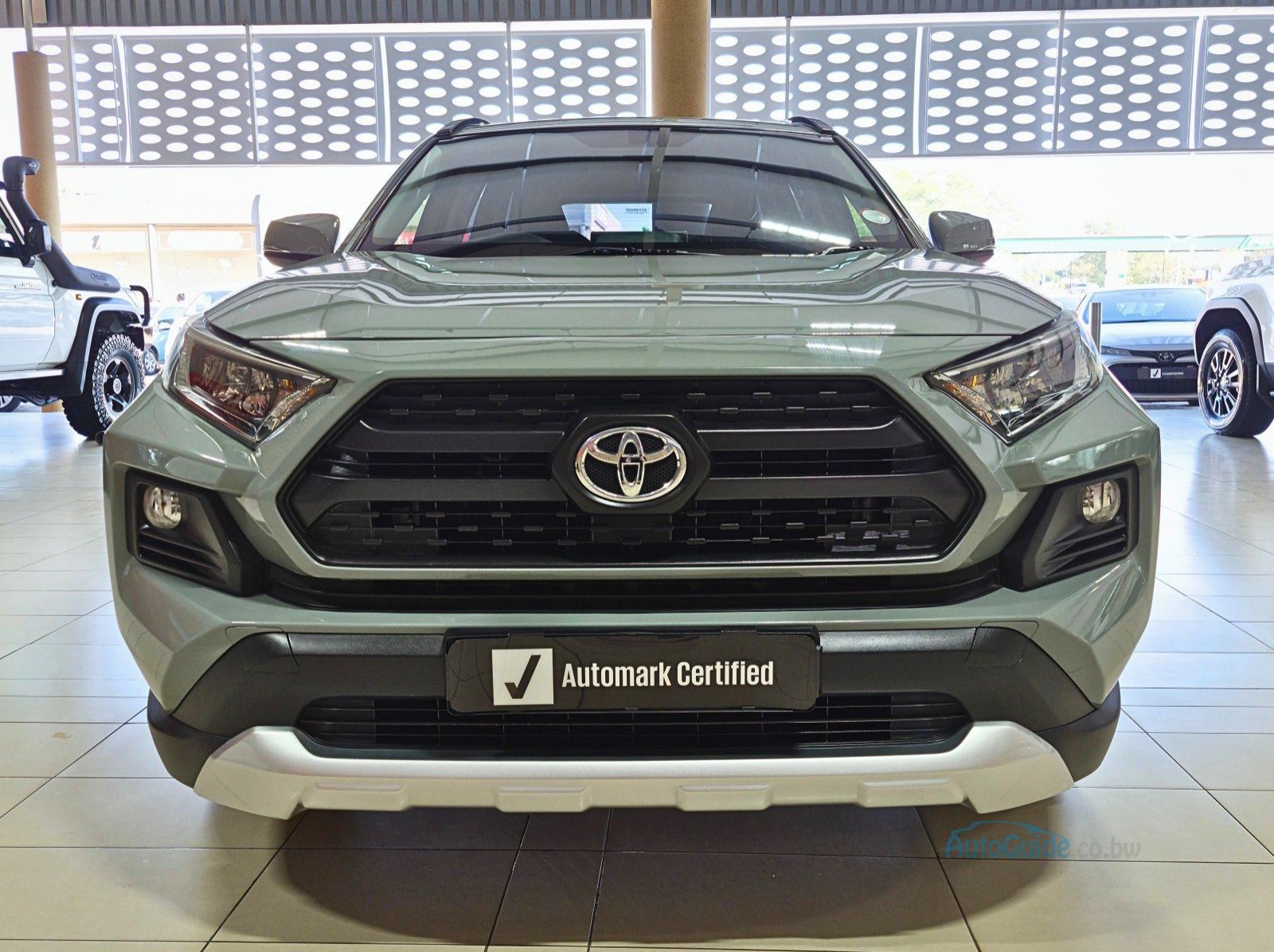 2021 Toyota Rav4 GX-R AWD pictures