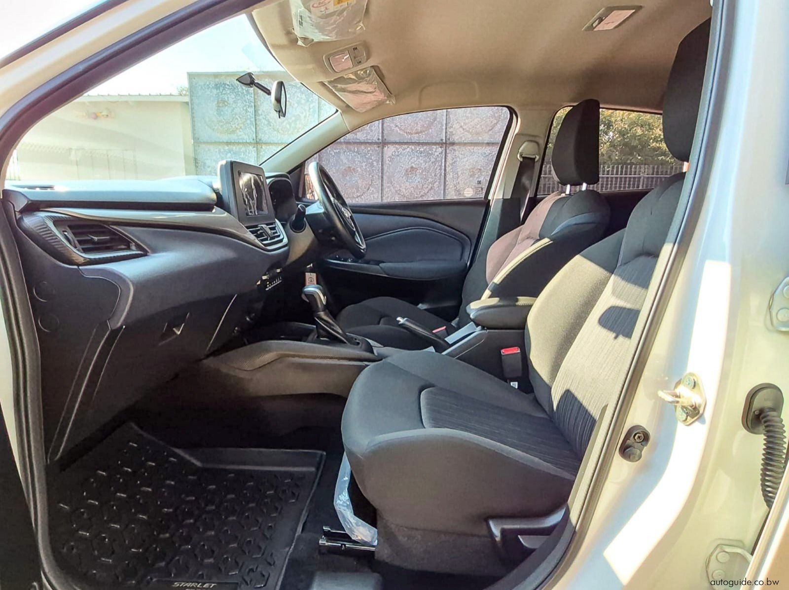 2025 Toyota Starlet pictures